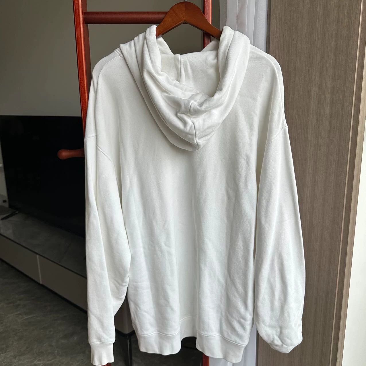 Acne Studios Acne Studios White Hoodie L Size US L / EU 52-54 / 3 - 2 Thumbnail