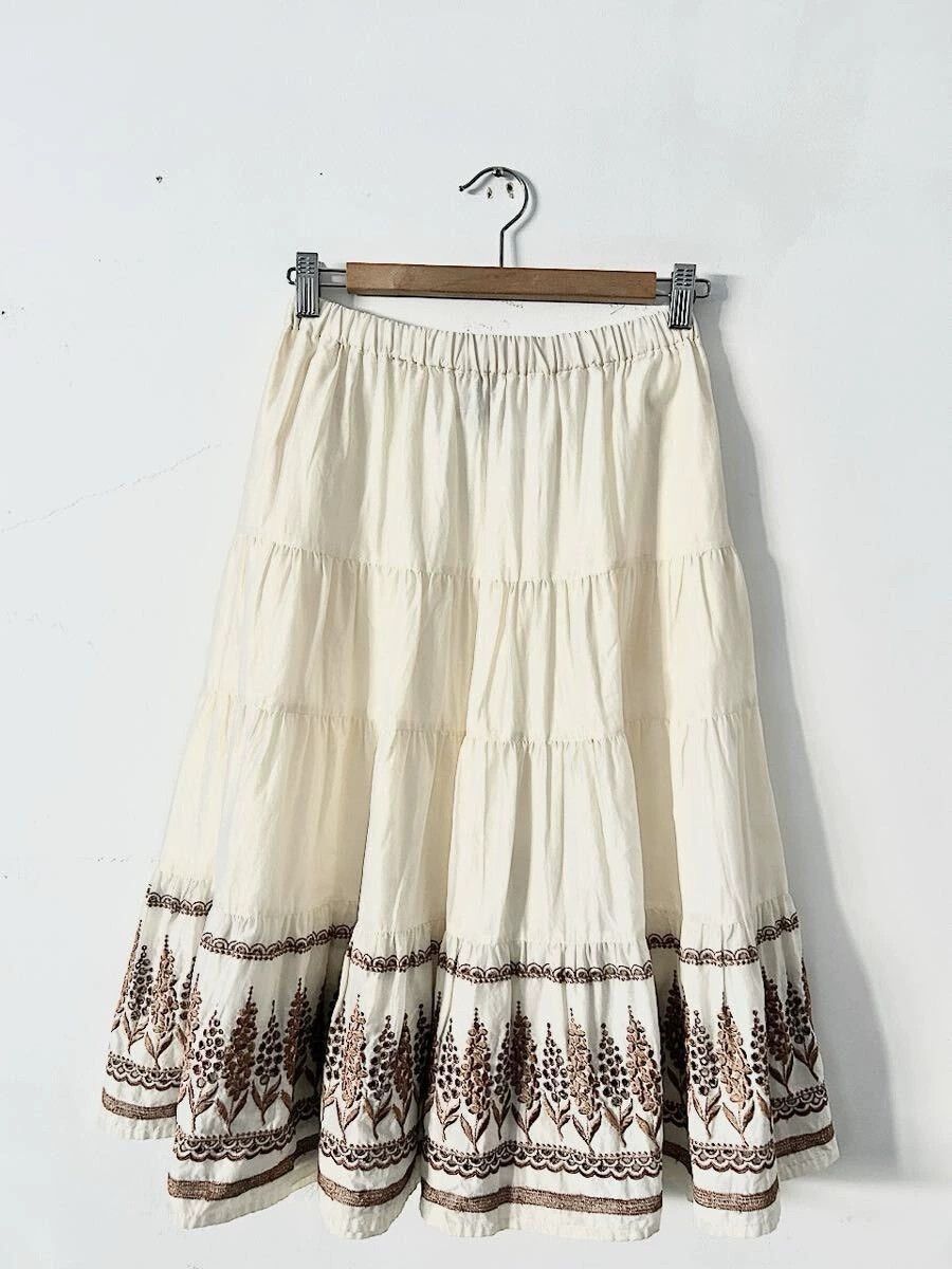 Comme des Garcons COMME des GARCONS Embroidered Skirt Size US 26 / EU 42 - 4 Thumbnail