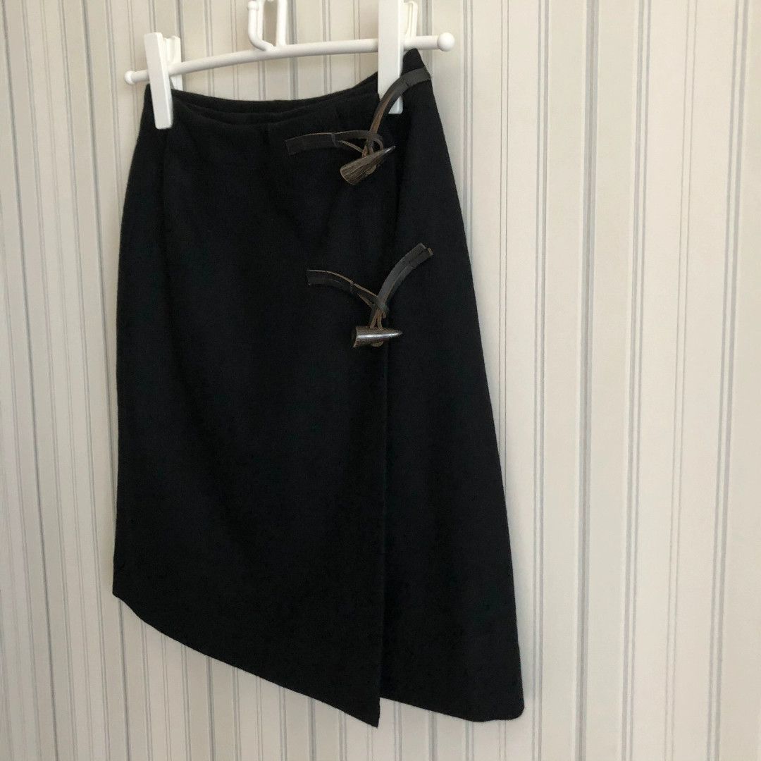 Comme des Garcons Comme des Garcons Leather Wrap Skirt Size US 28 / EU 44 - 4 Thumbnail