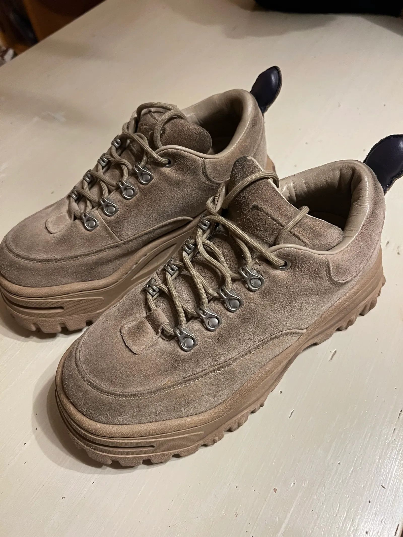 Eytys Eytys Angel Suede Dune Sneakers Size US 8 / IT 38 - 4 Thumbnail