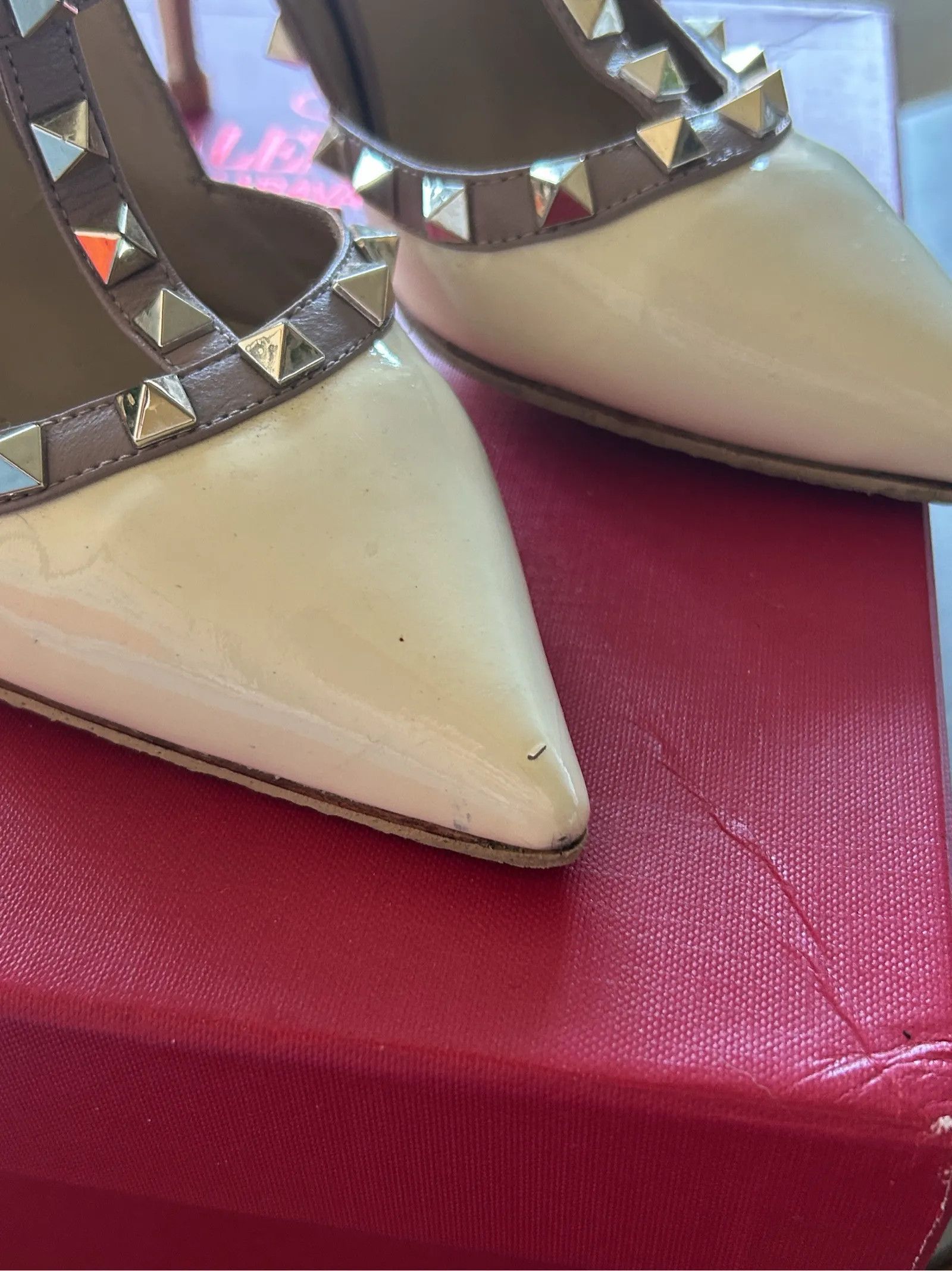 Valentino Valentino Garavani Rockstud pumps Heels Size US 8 / IT 38 - 2 Thumbnail