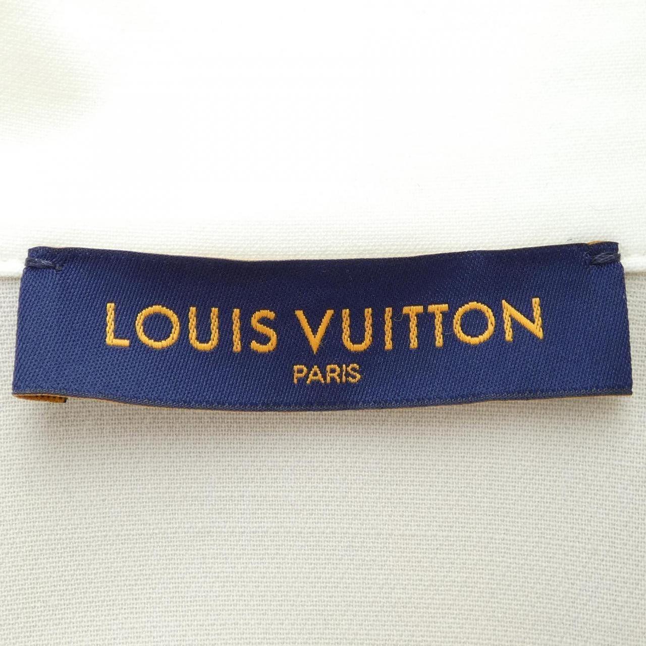 Louis Vuitton Louis Vuitton Louis Vuitton HNB98WOT3 Blouson Others Outerwear HNB98WOT3 DUTY FREE for USA Size ONE SIZE - 4 Thumbnail
