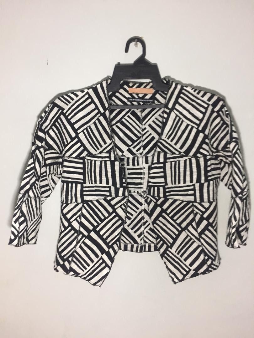 NEWYORKINDUSTRIE Cropped Blazer