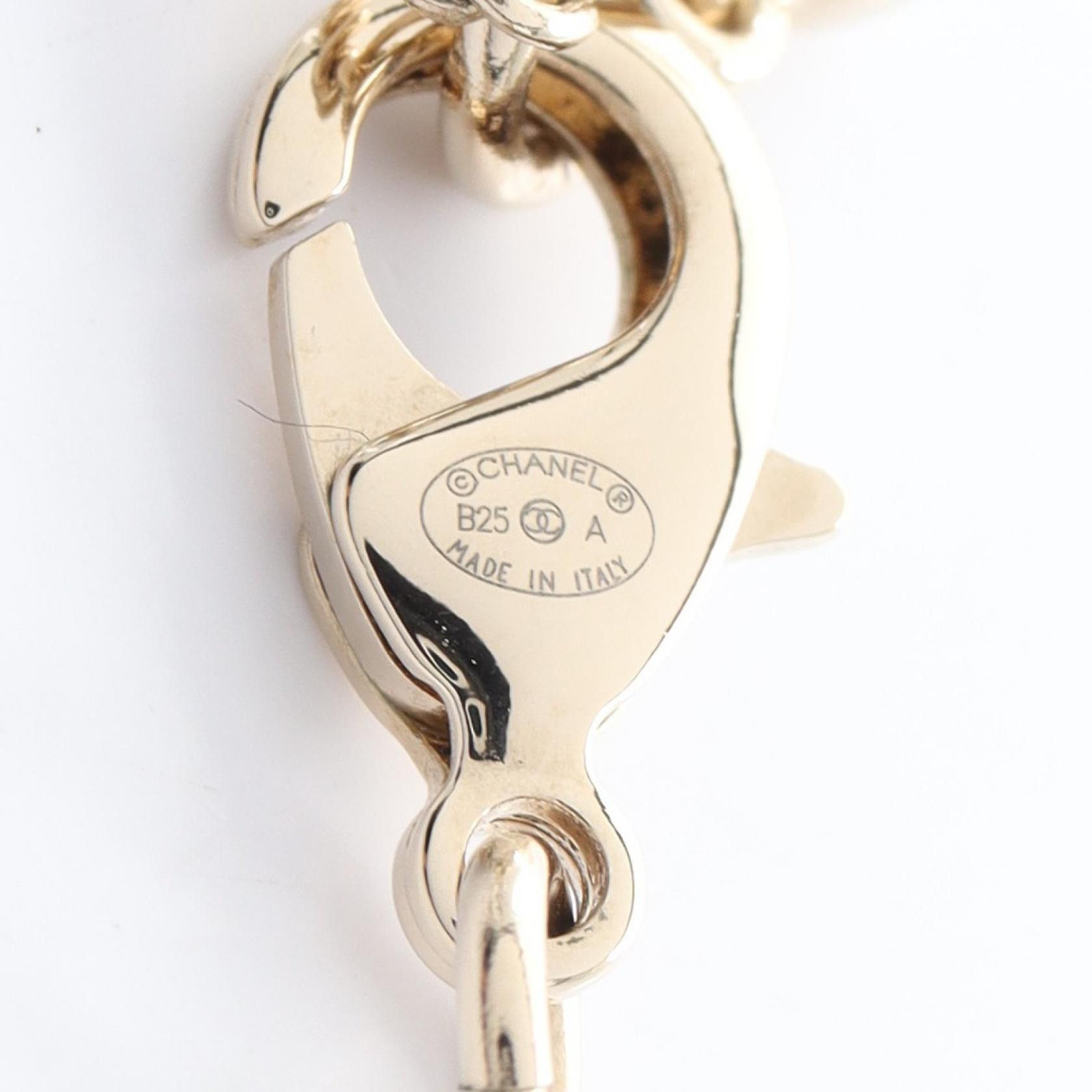 Chanel Chanel Chanel Coco Mark Star Necklace Metal Necklace DUTY FREE for USA Size ONE SIZE - 5 Thumbnail