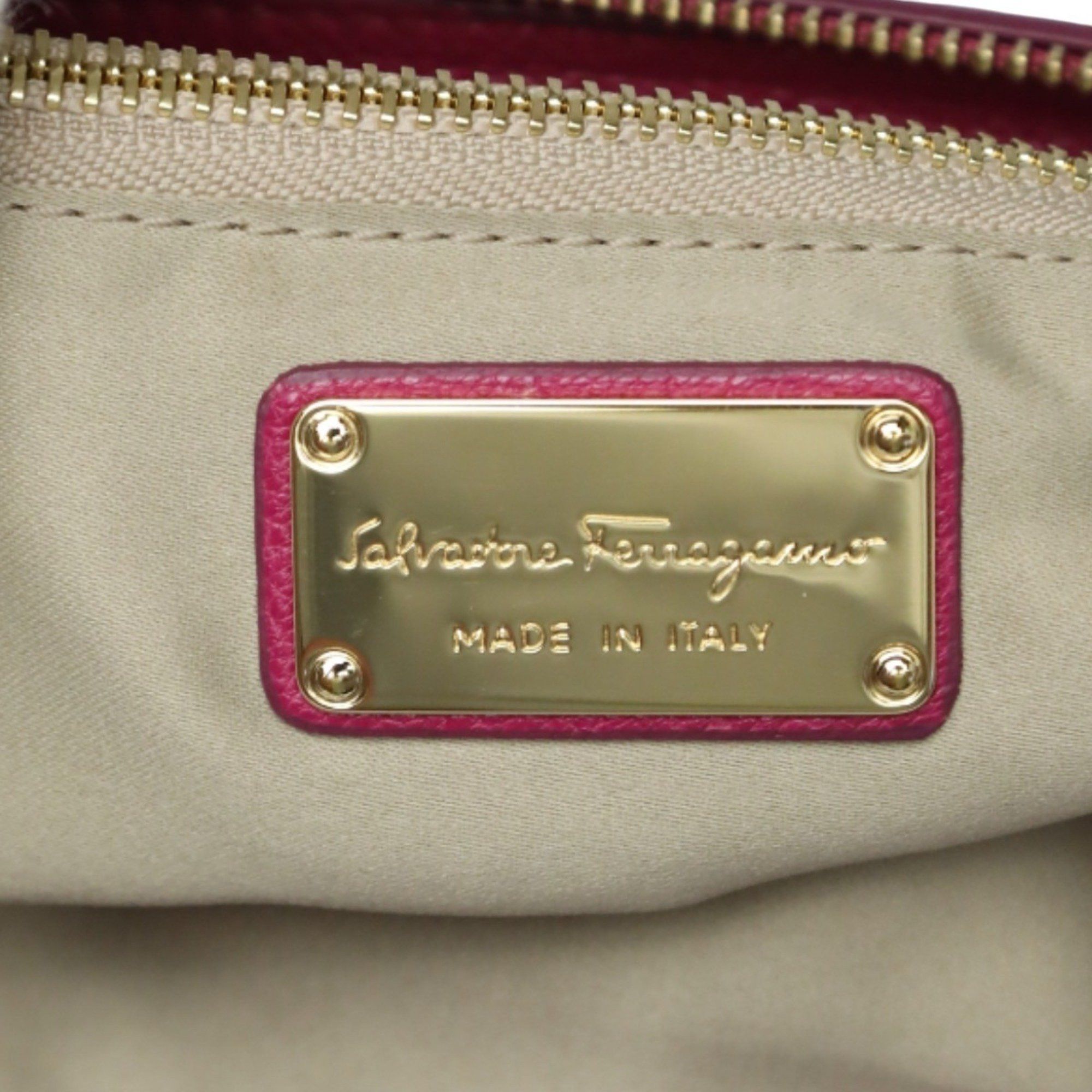 Salvatore Ferragamo Salvatore Ferragamo Gancini leather handbag/shoulder bag in pink Size ONE SIZE - 18 Thumbnail