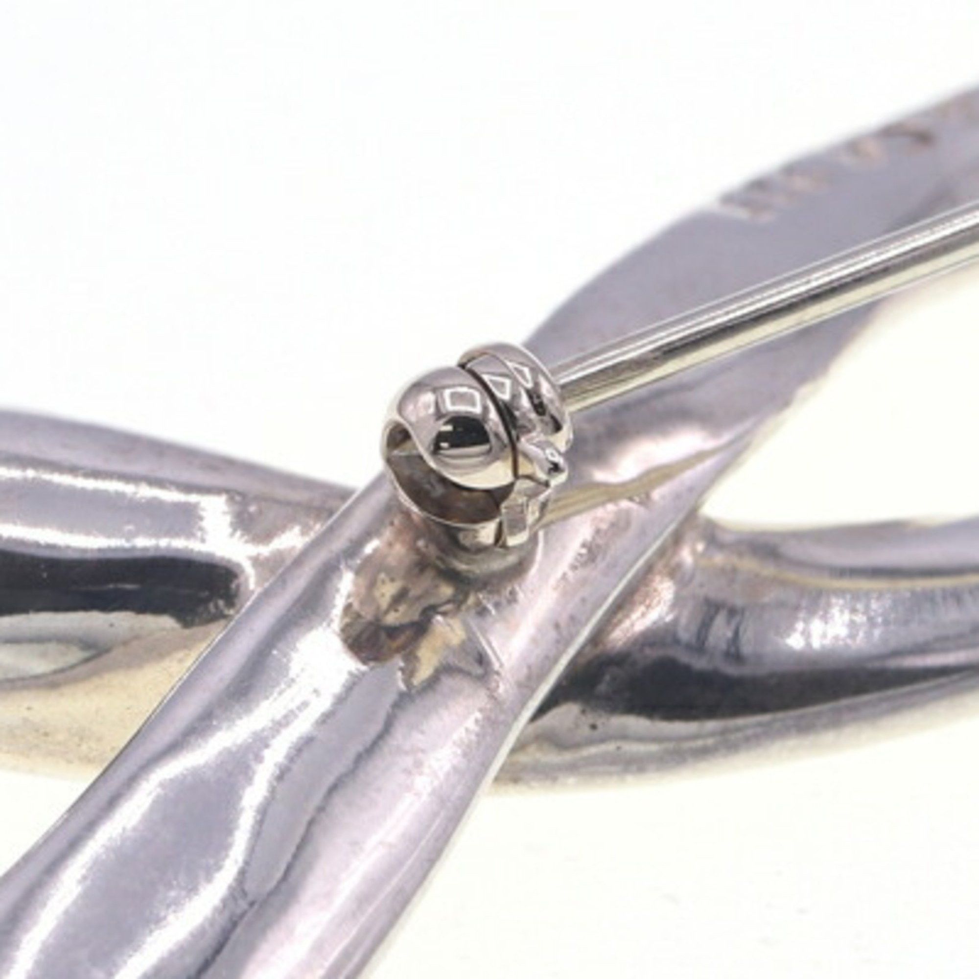 Tiffany & Co. Tiffany & Co. sterling silver ribbon brooch in 925 silver. Women's pin brooch. Size ONE SIZE - 3 Thumbnail