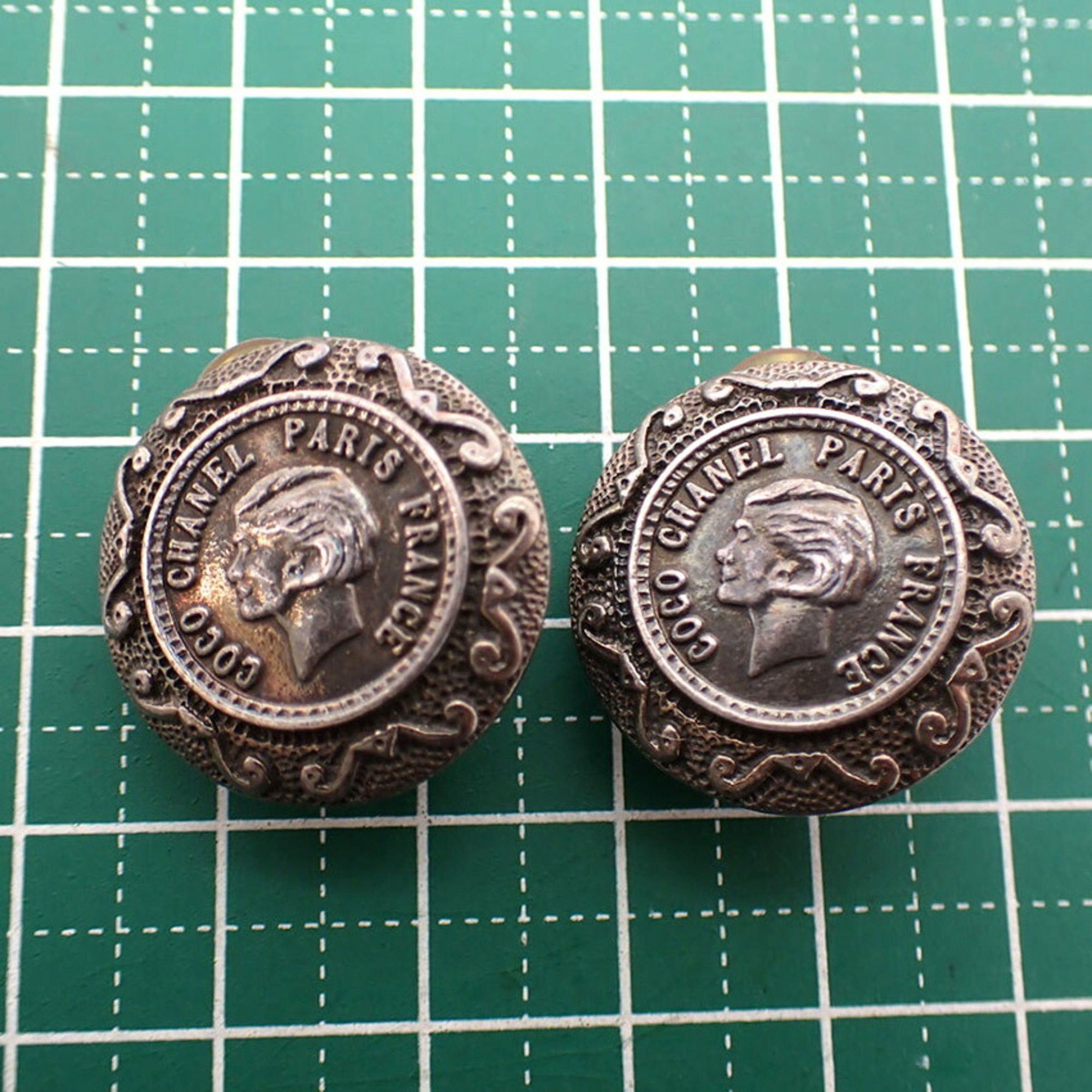 Chanel CHANEL 925 Classic 96A Earrings j83-4 Size ONE SIZE - 10 Thumbnail