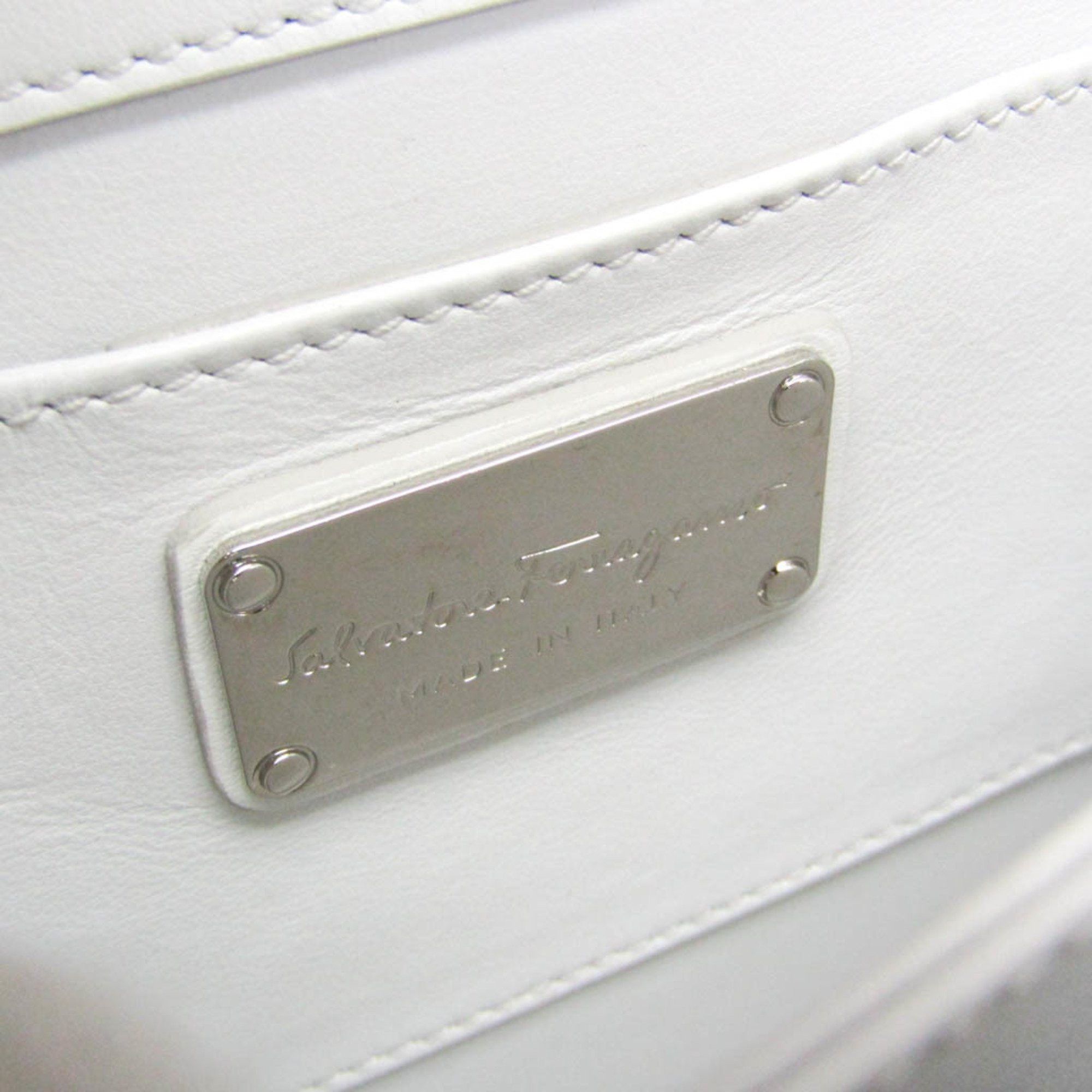 Salvatore Ferragamo Salvatore Ferragamo Gancini DY-21 H038 Women's Leather Shoulder Bag White Size ONE SIZE - 18 Thumbnail