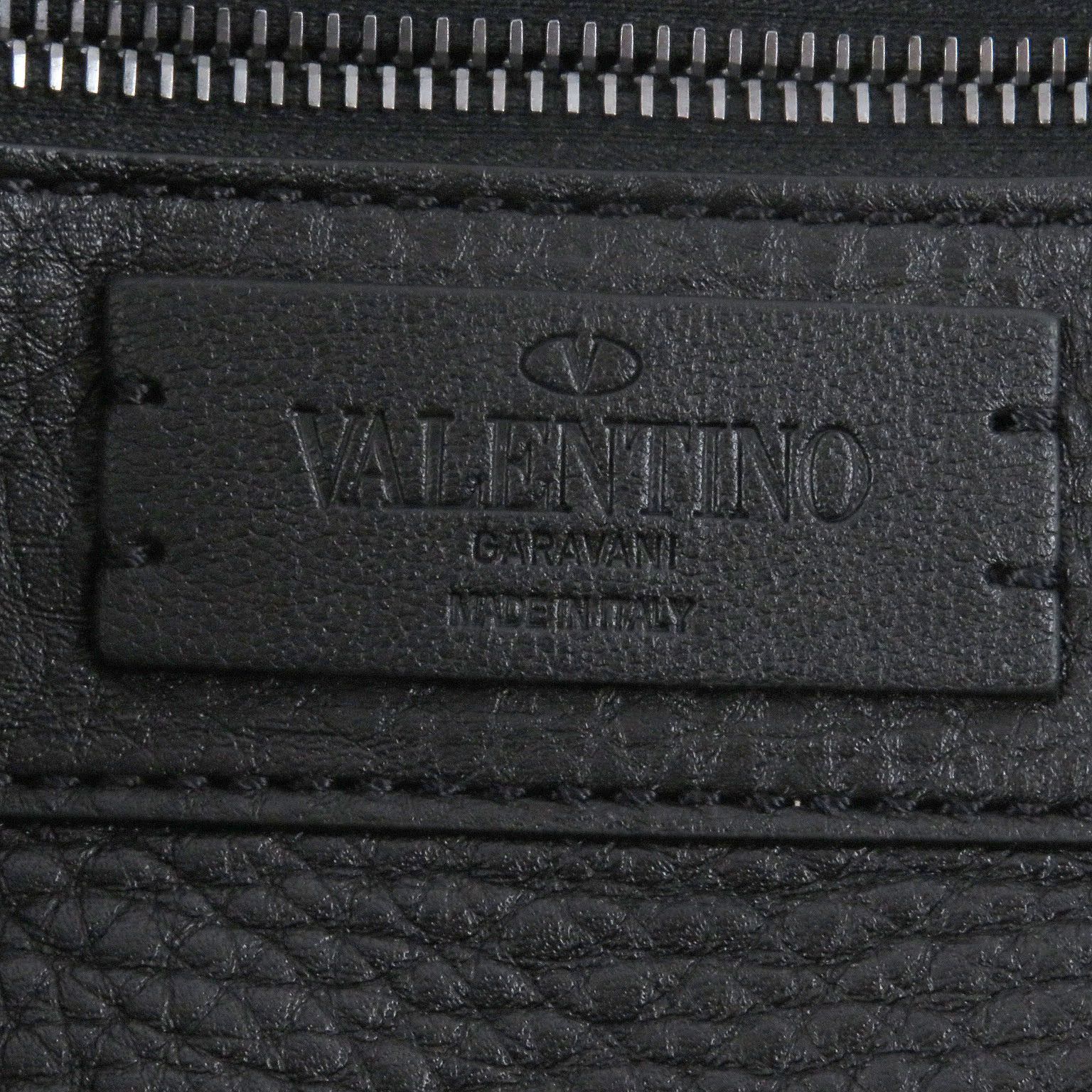 Valentino Valentino Valentino Garavani Rockstud Calfskin Tote Bag Leather Tote Bag DUTY FREE for USA Size ONE SIZE - 10 Thumbnail