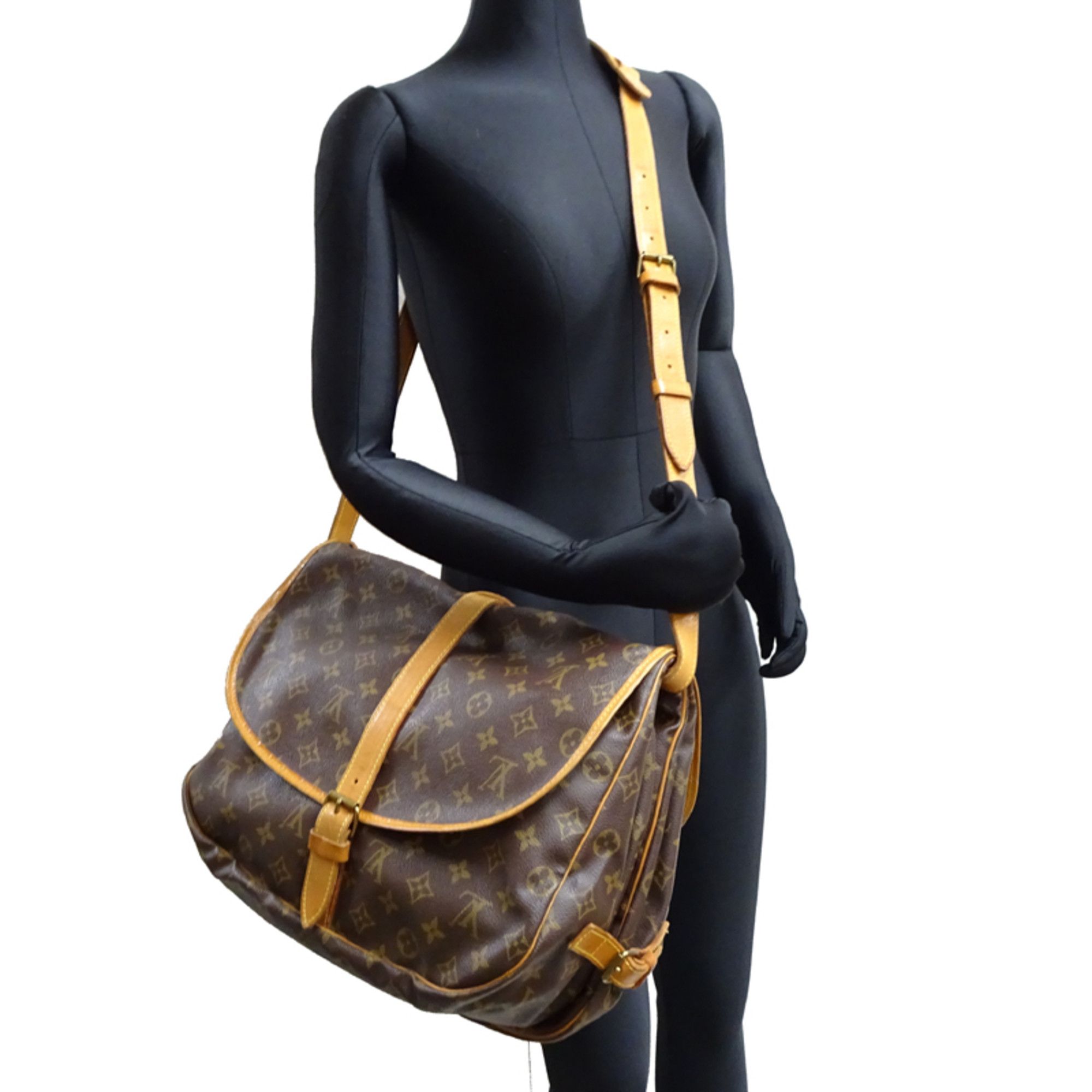 Louis Vuitton Louis Vuitton Saumur GM Women's Shoulder Bag M42254 (Discontinued) Monogram Brown Size ONE SIZE - 10 Thumbnail