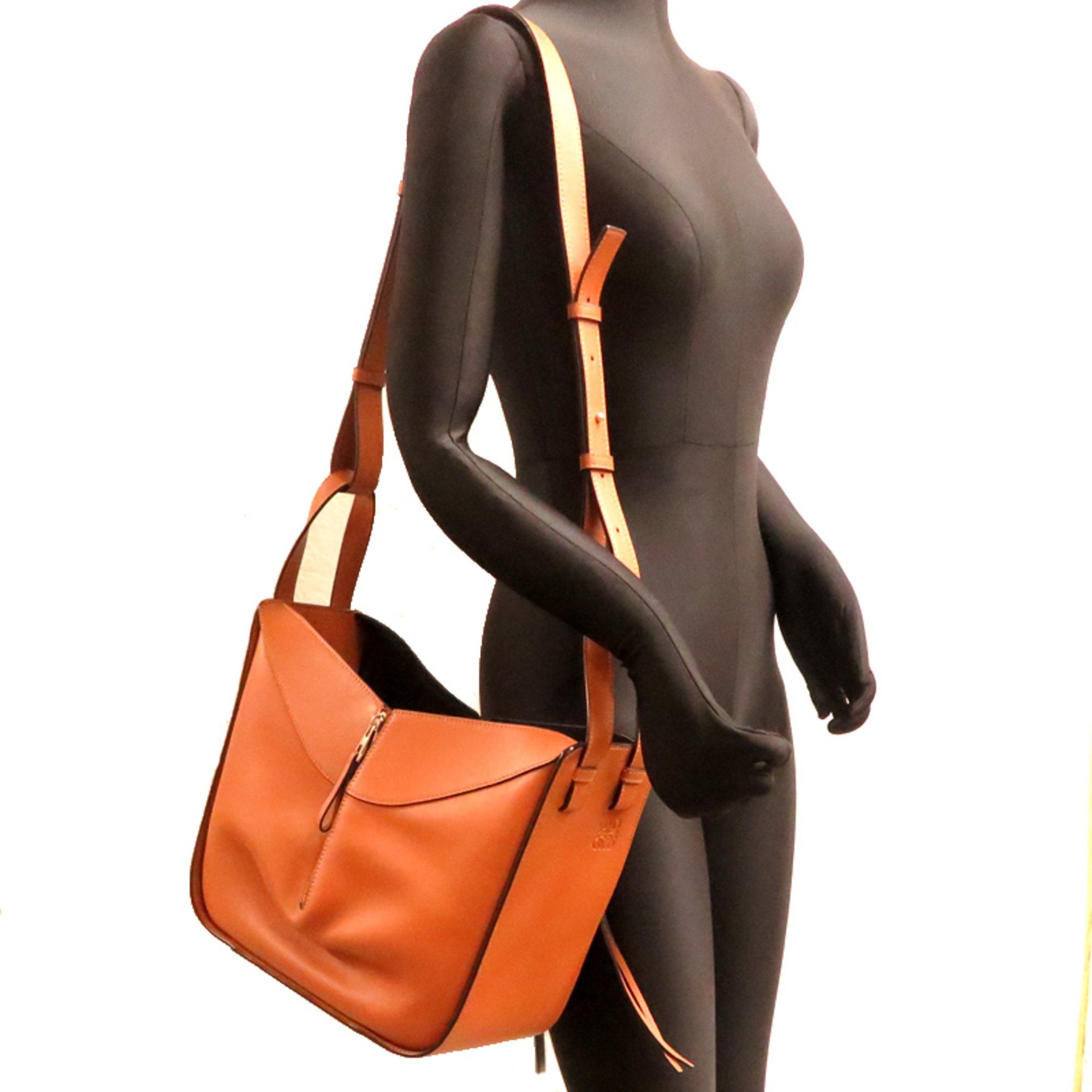 Loewe Loewe Hammock Bag, Small, Women's Shoulder 387.30.S35, Classic Calfskin, Tan Size ONE SIZE - 9 Thumbnail