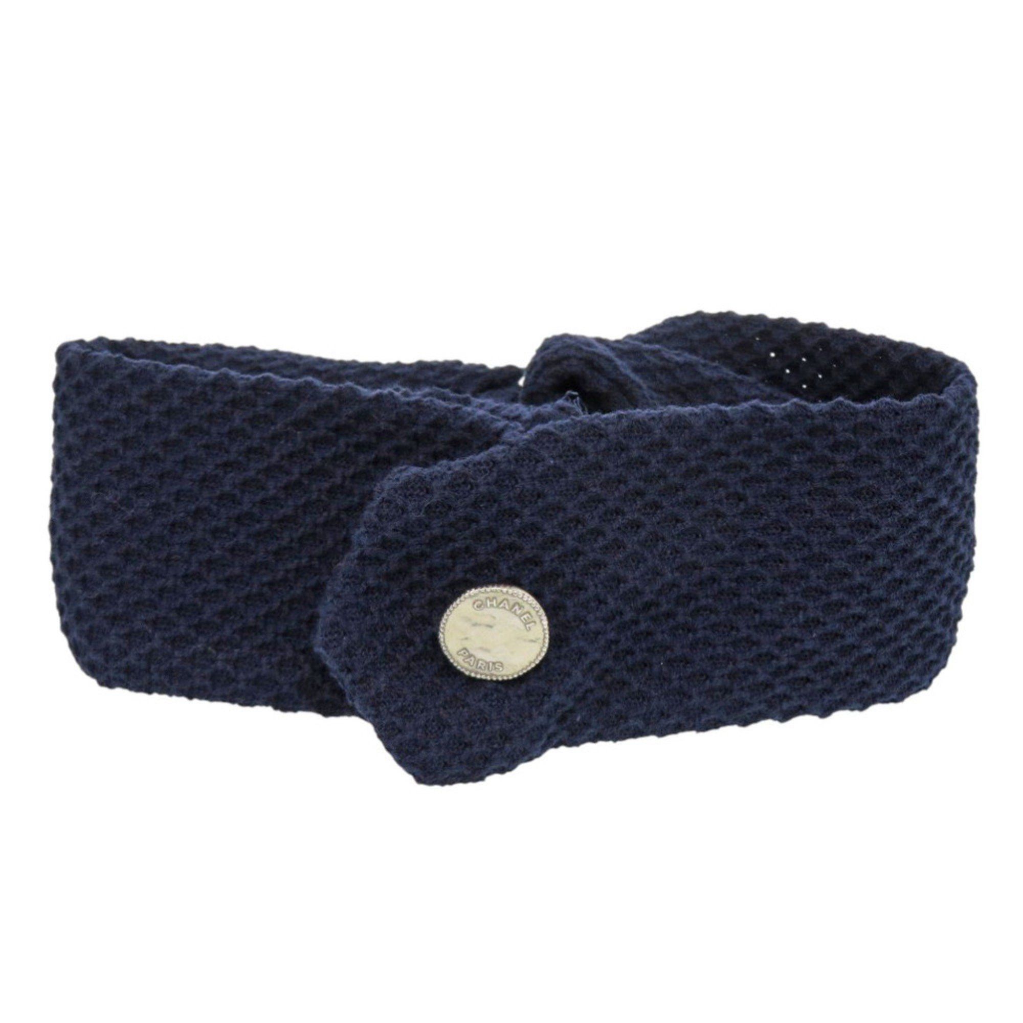 Chanel Like new Chanel 3-piece travel set including headband, scrunchie, and pouch, cotton, navy blue, 0541 CHANEL Size ONE SIZE - 7 Thumbnail