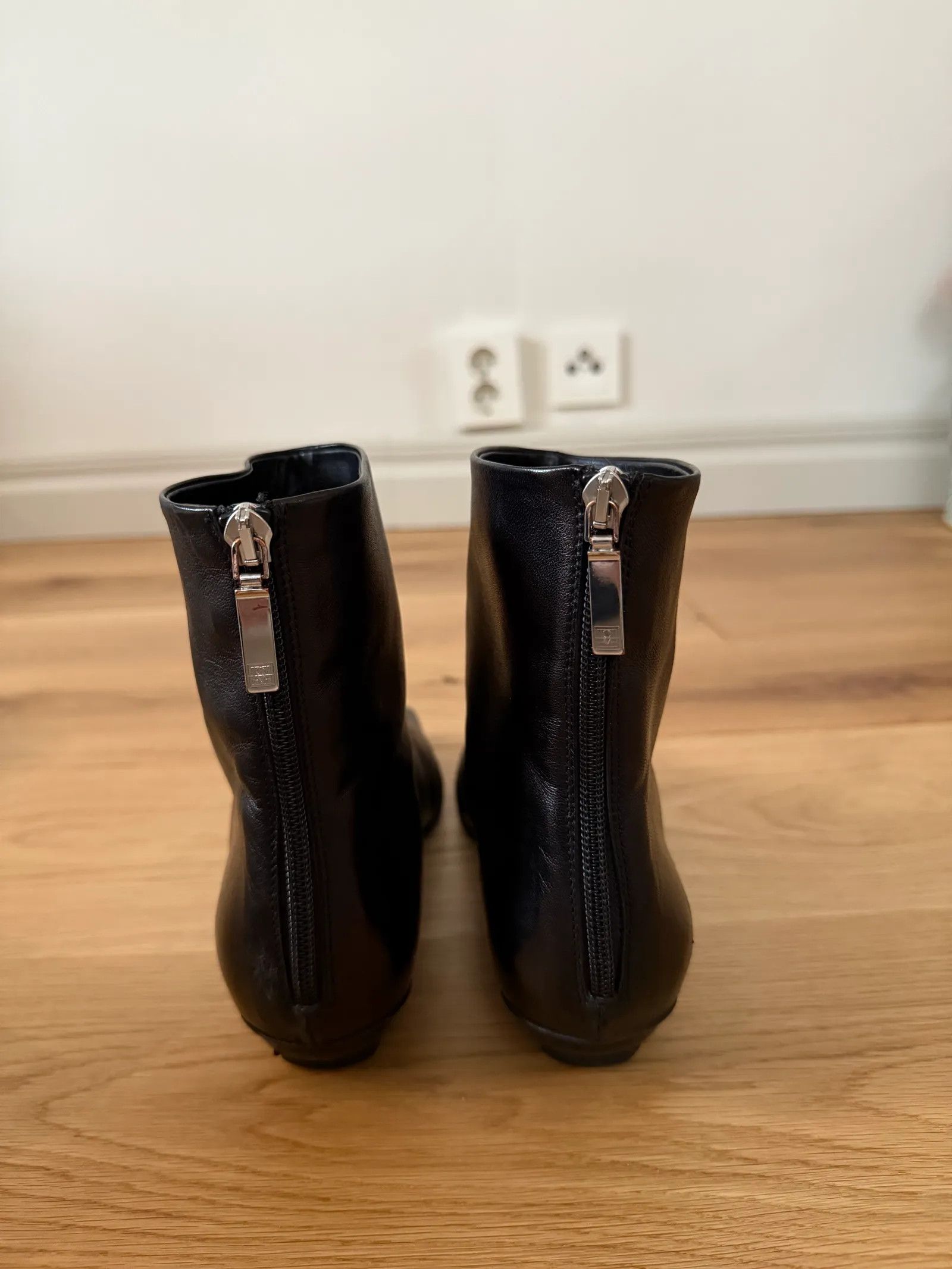 Toteme Toteme Boots Size US 9 / IT 39 - 3 Thumbnail