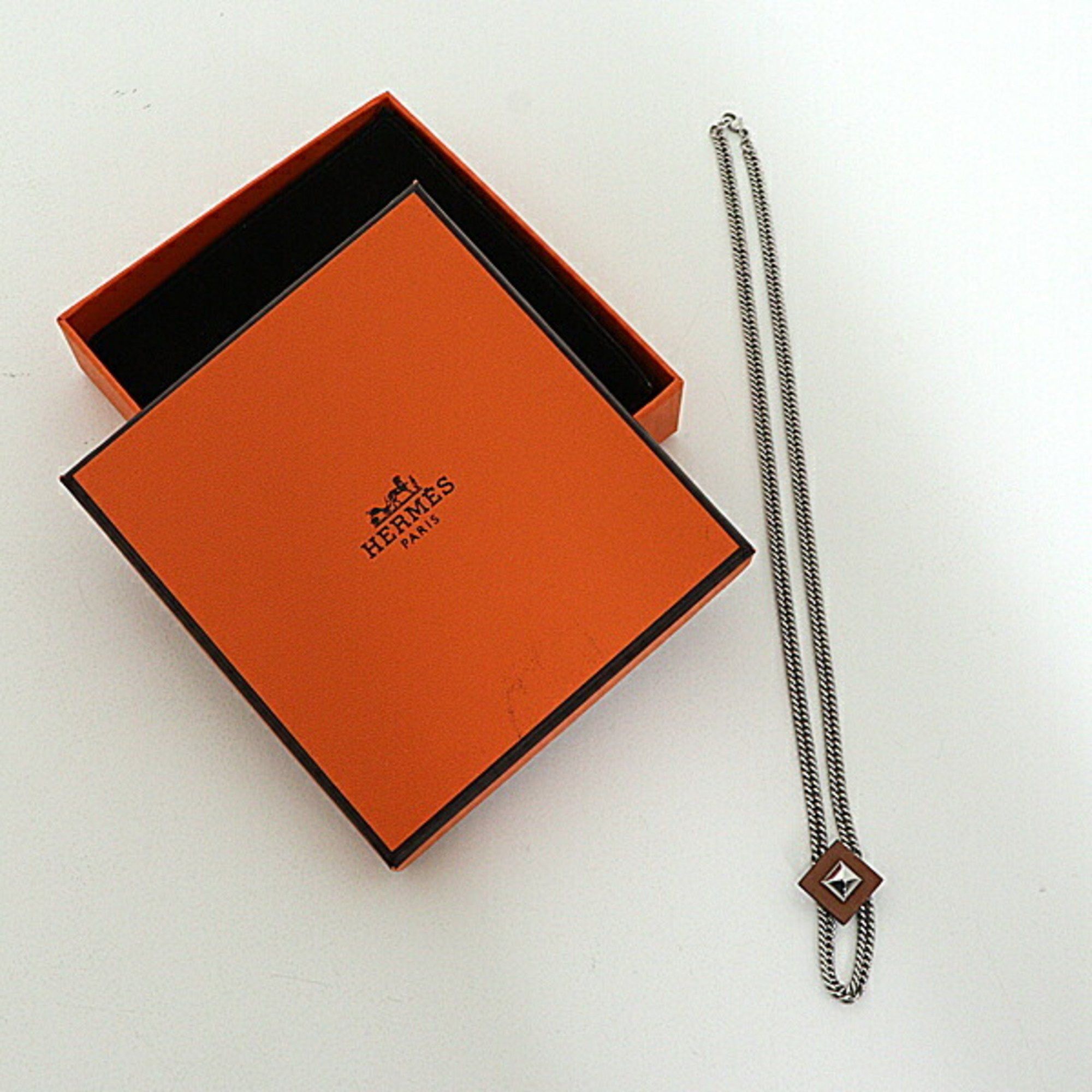 Hermes Hermes Hermès HERME Gourmet Equestre PM Pendant Necklace Size ONE SIZE - 2 Thumbnail
