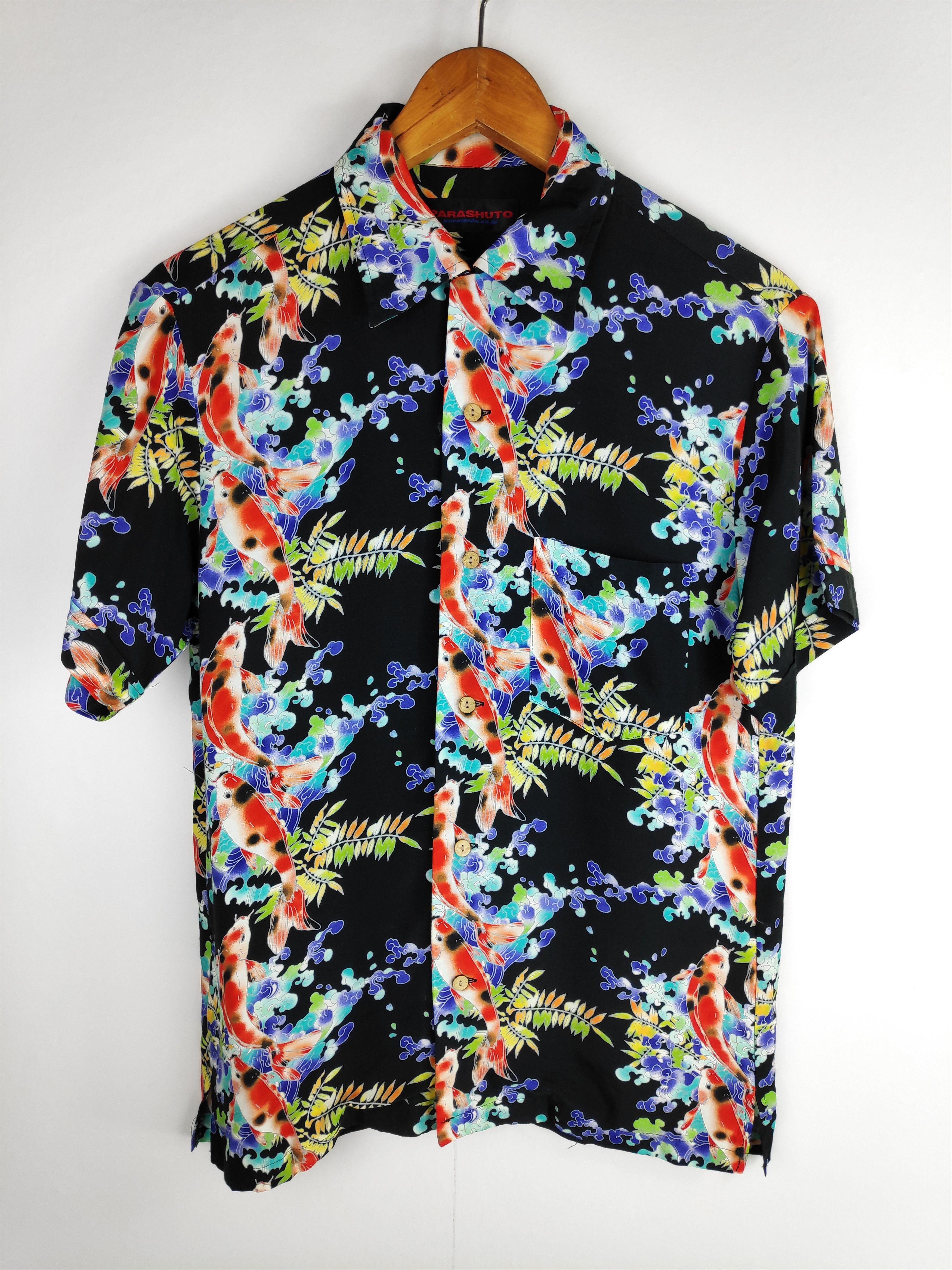 PARASHUTO Aloha Hawaii Fish Koi Rayon Shirt