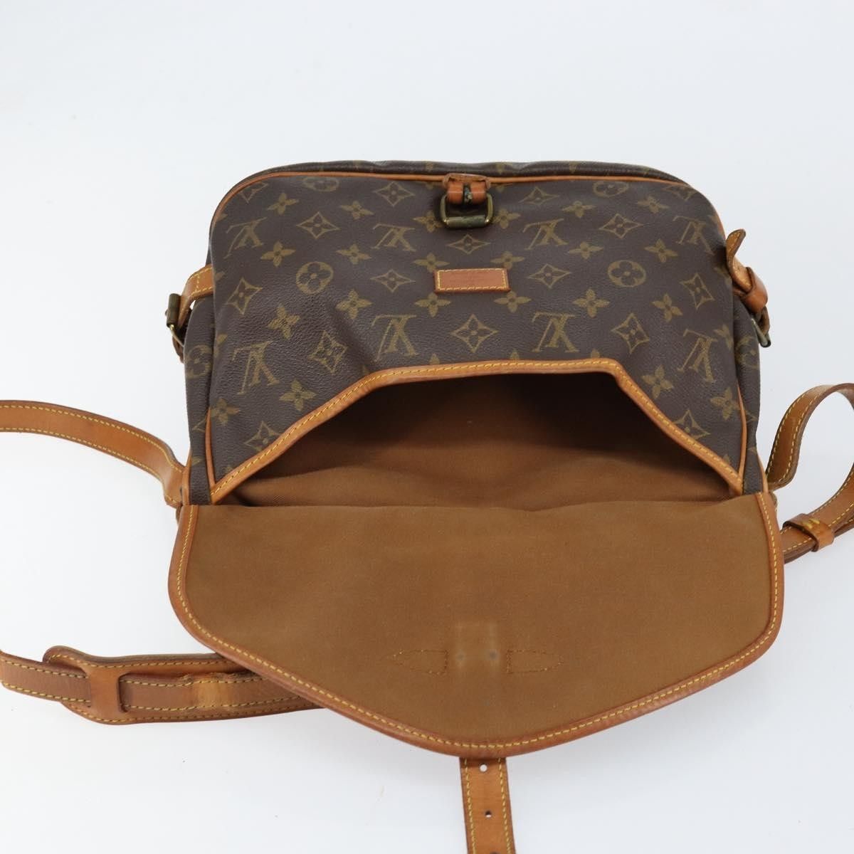 Louis Vuitton Louis Vuitton Saumur Handbag Monogram Canvas Size ONE SIZE - 22 Thumbnail
