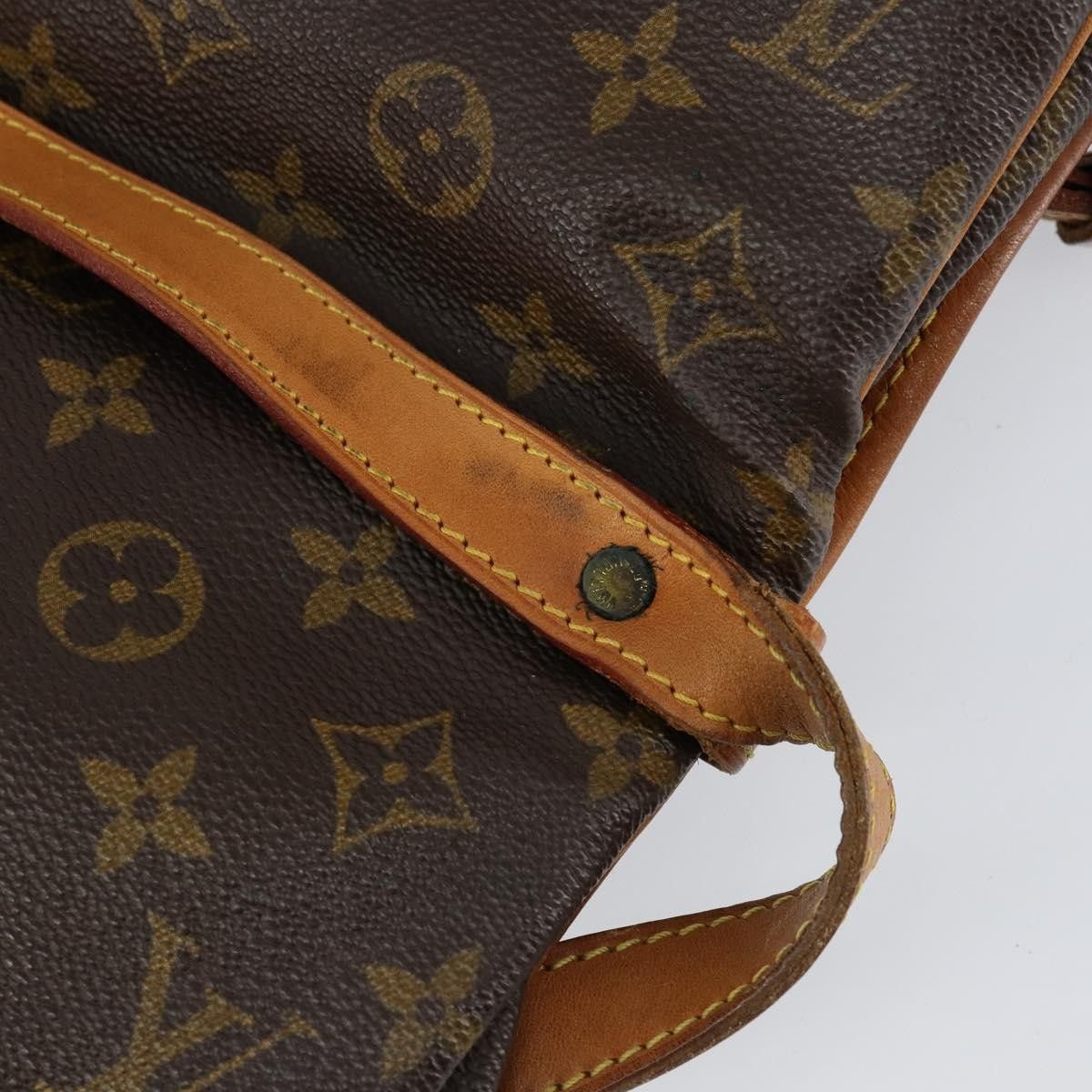 Louis Vuitton Louis Vuitton Saumur Handbag Monogram Canvas Size ONE SIZE - 14 Thumbnail