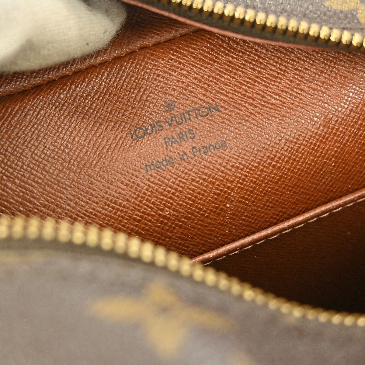 Louis Vuitton Louis Vuitton Cite Handbag Monogram Canvas Size ONE SIZE - 4 Thumbnail