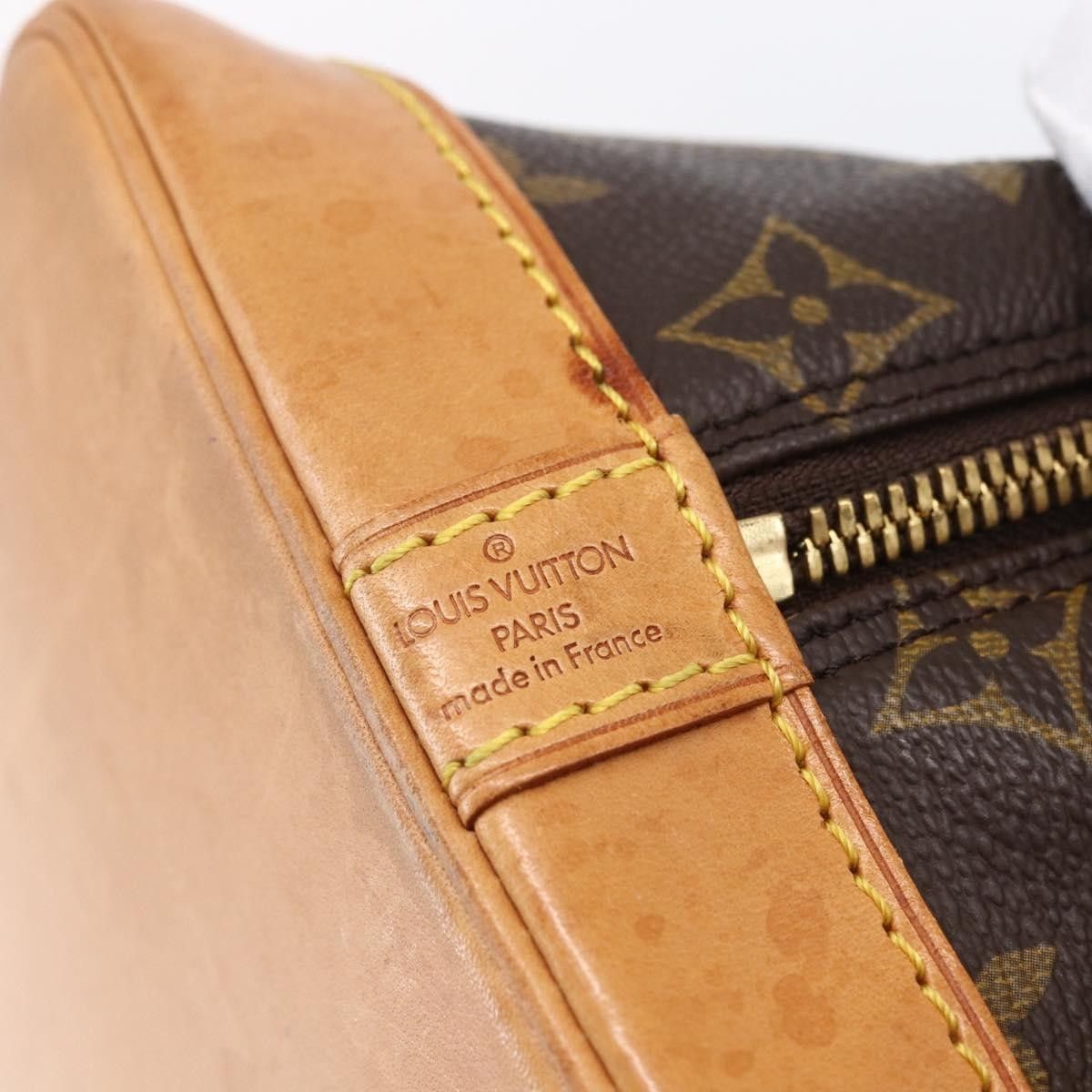 Louis Vuitton Louis Vuitton Alma Handbag Monogram Canvas Size ONE SIZE - 6 Thumbnail
