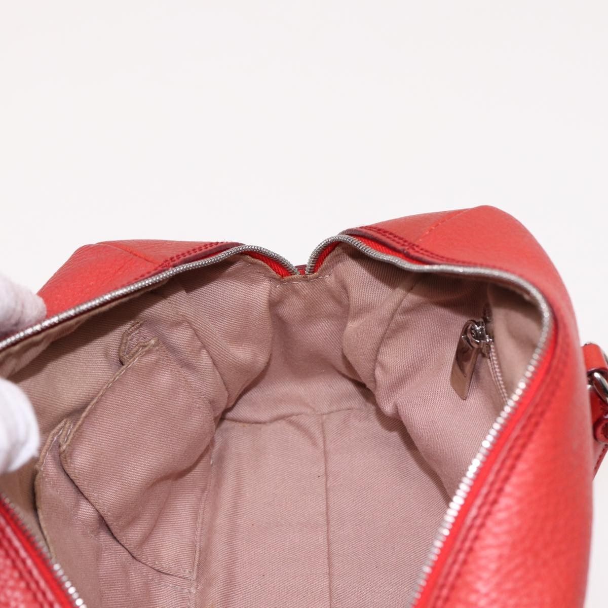 Salvatore Ferragamo Salvatore Ferragamo Gancini Buckle Shoulder Bag Leather Size ONE SIZE - 22 Thumbnail