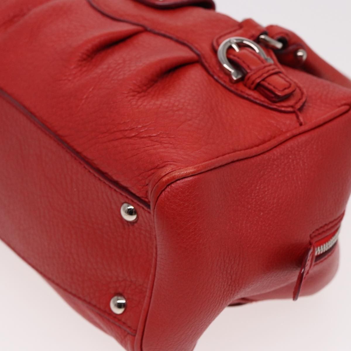 Salvatore Ferragamo Salvatore Ferragamo Gancini Buckle Shoulder Bag Leather Size ONE SIZE - 10 Thumbnail