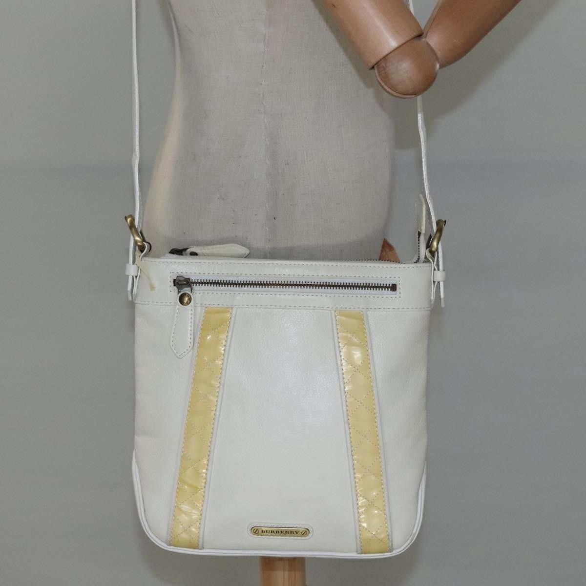 Burberry Burberry Vintage Shoulder Bag Leather Size ONE SIZE - 16 Thumbnail