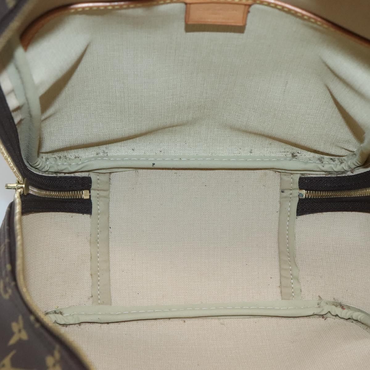 Louis Vuitton Louis Vuitton Excursion Handbag Monogram Canvas Size ONE SIZE - 5 Thumbnail