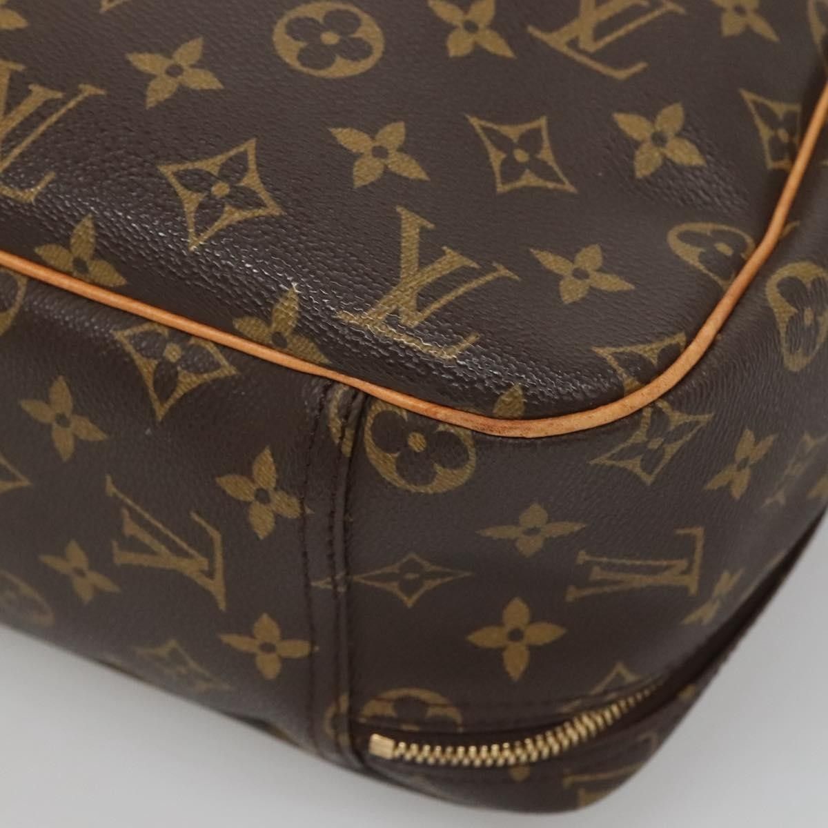 Louis Vuitton Louis Vuitton Excursion Handbag Monogram Canvas Size ONE SIZE - 10 Thumbnail