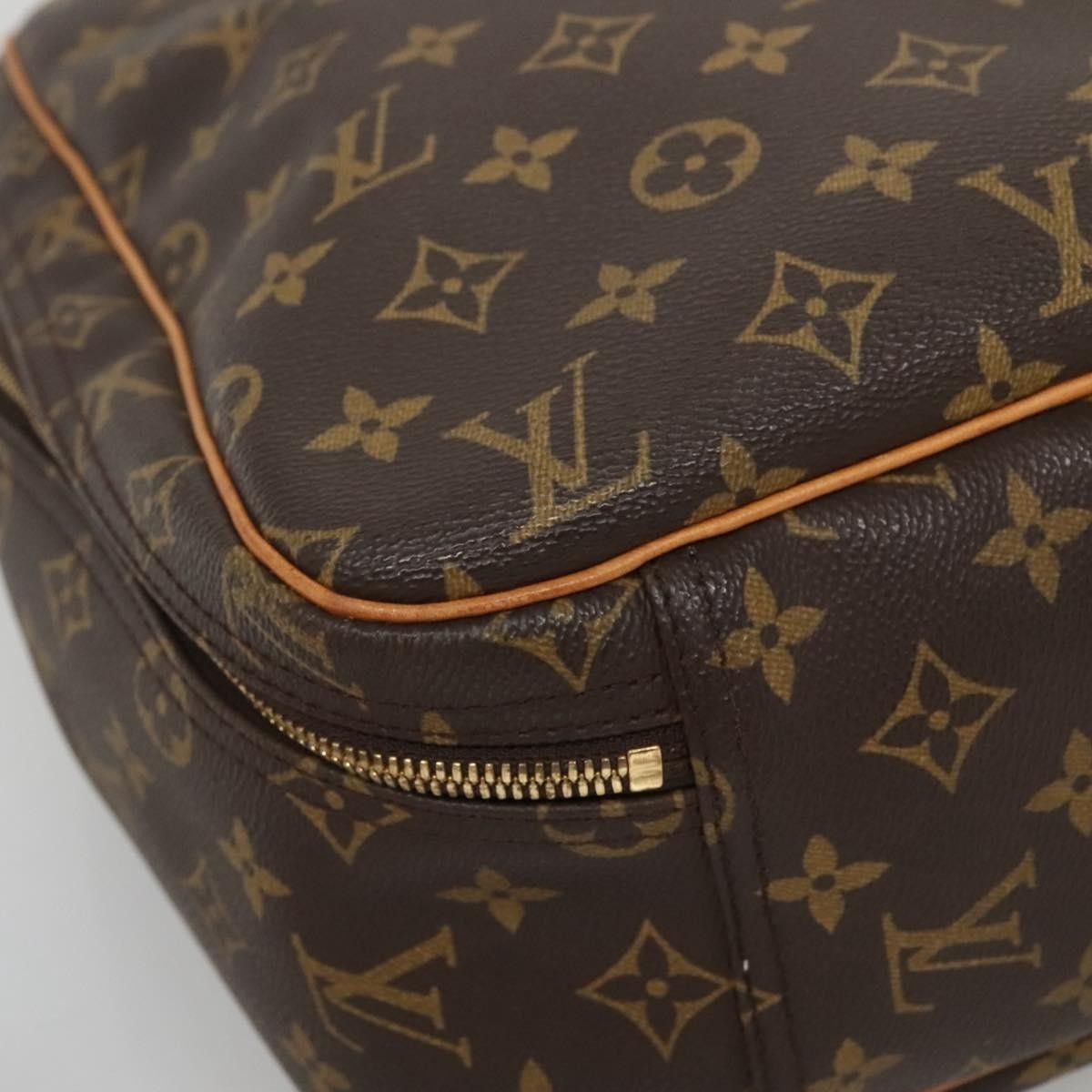Louis Vuitton Louis Vuitton Excursion Handbag Monogram Canvas Size ONE SIZE - 11 Thumbnail
