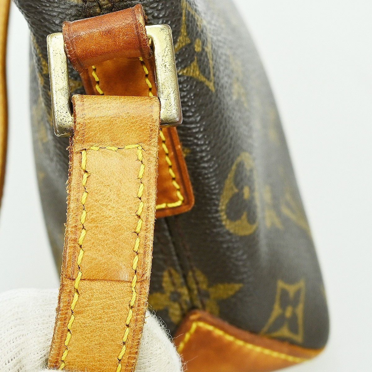 Louis Vuitton Louis Vuitton Trotteur Handbag Monogram Canvas Size ONE SIZE - 9 Thumbnail