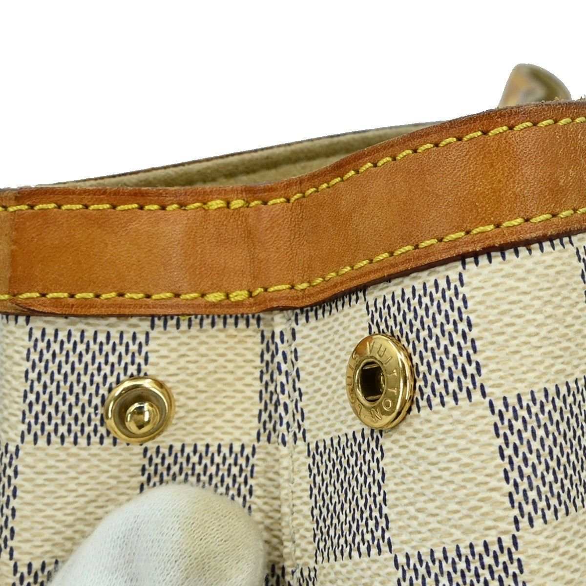 Louis Vuitton Louis Vuitton Hampstead Handbag Damier Size ONE SIZE - 9 Thumbnail