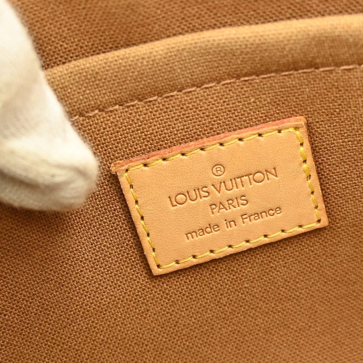 Louis Vuitton Louis Vuitton Popincourt Handle Bag Monogram Canvas Size ONE SIZE - 5 Thumbnail