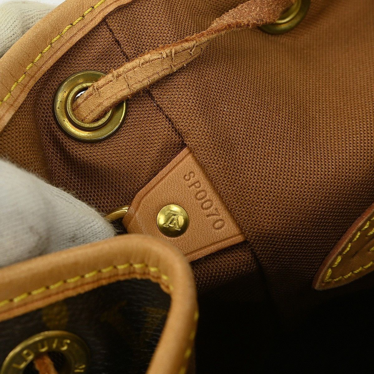 Louis Vuitton Louis Vuitton Vintage Montsouris Backpack Monogram Canvas Size ONE SIZE - 5 Thumbnail