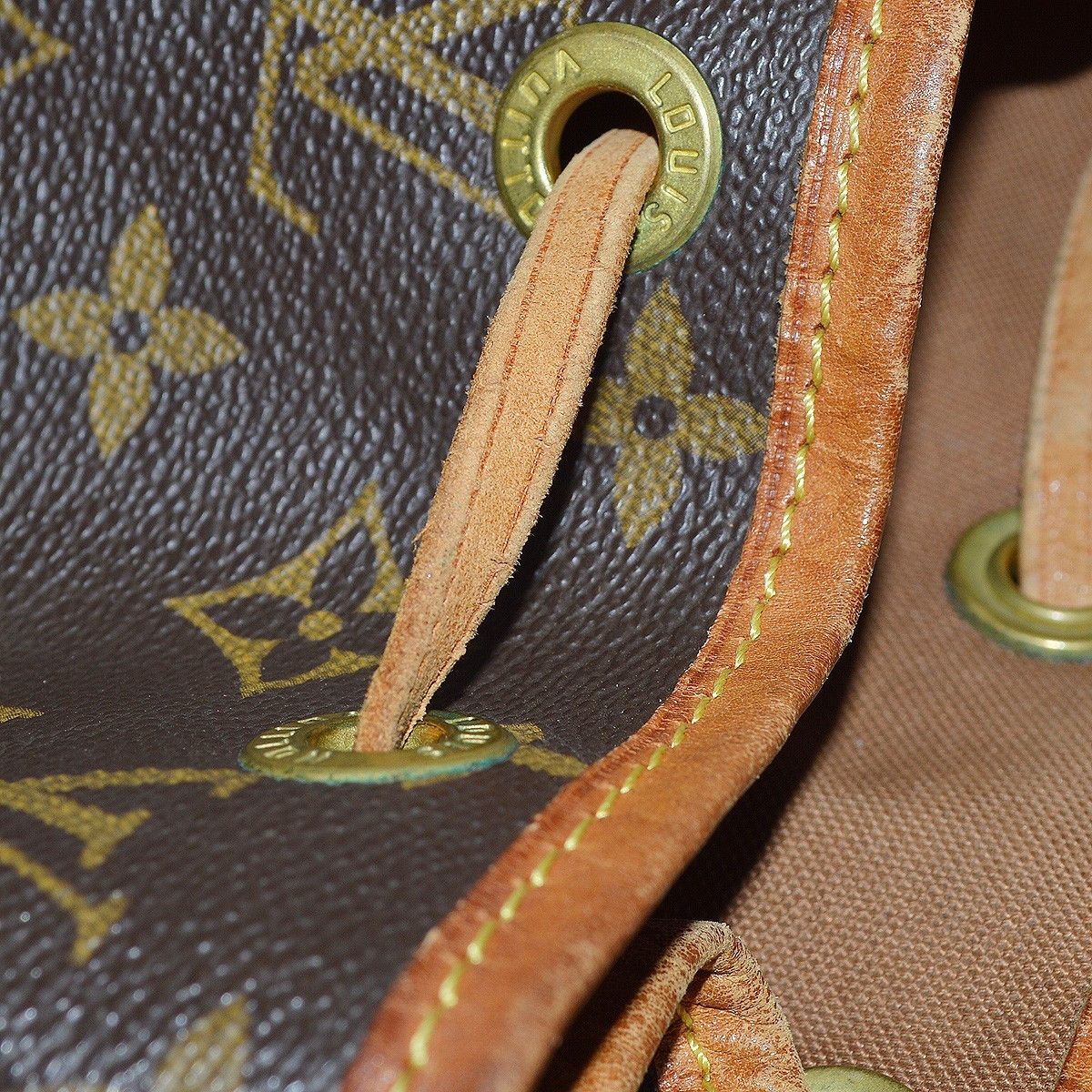Louis Vuitton Louis Vuitton Petit Noe Handbag Monogram Canvas Size ONE SIZE - 10 Thumbnail