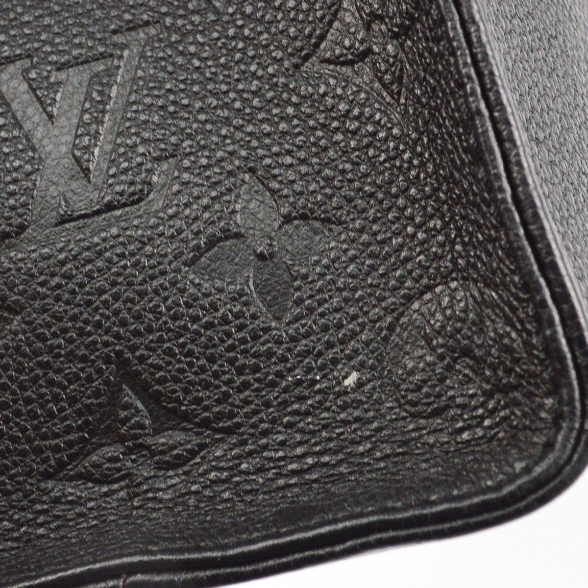 Louis Vuitton Louis Vuitton OnTheGo Tote Monogram Empreinte Giant Size ONE SIZE - 6 Thumbnail