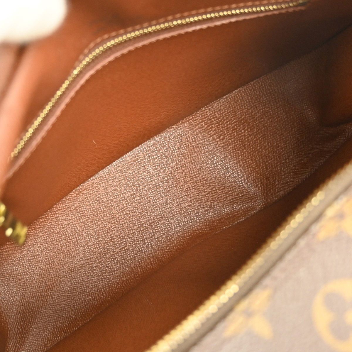 Louis Vuitton Louis Vuitton Boulogne Handbag Monogram Canvas Size ONE SIZE - 3 Thumbnail