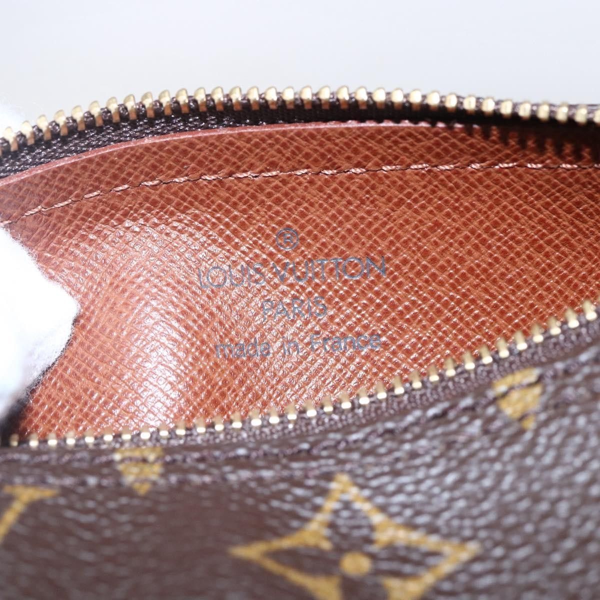 Louis Vuitton Louis Vuitton Papillon Pochette Monogram Canvas Size ONE SIZE - 6 Thumbnail