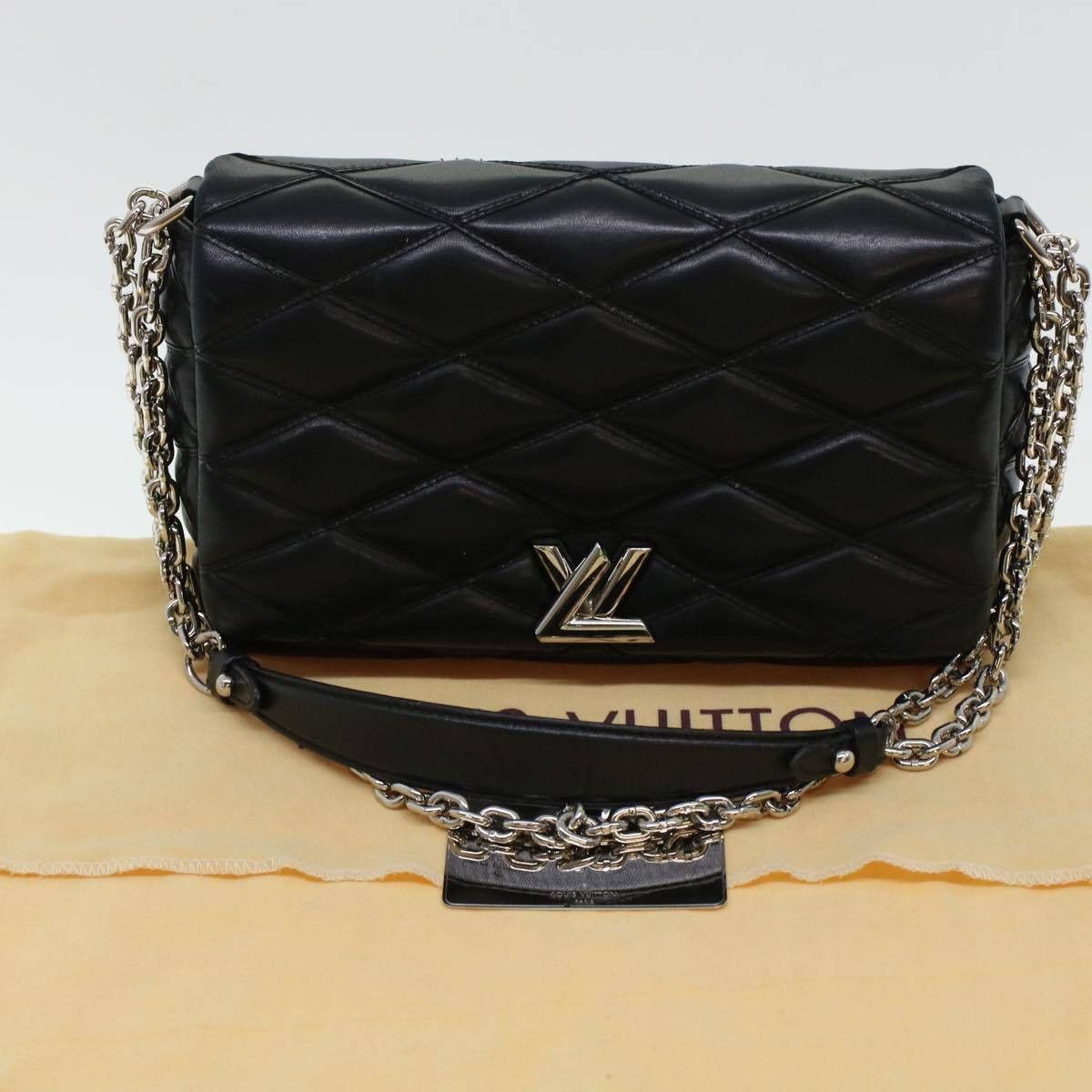 Louis Vuitton Louis Vuitton GO-14 Handbag Malletage Leather Size ONE SIZE - 16 Thumbnail