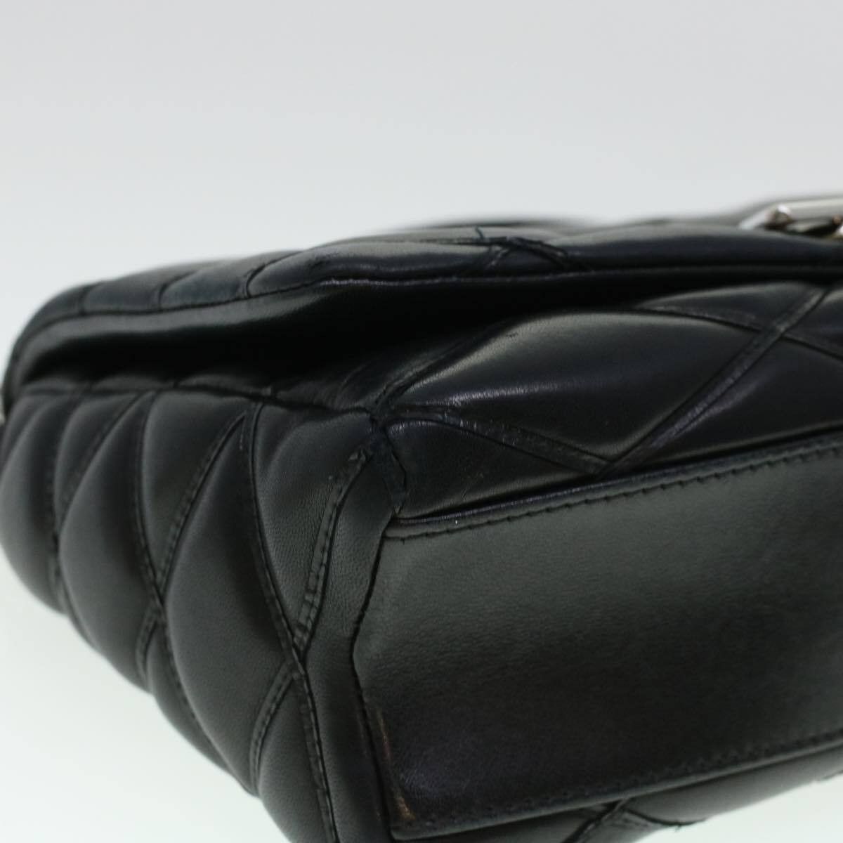 Louis Vuitton Louis Vuitton GO-14 Handbag Malletage Leather Size ONE SIZE - 9 Thumbnail