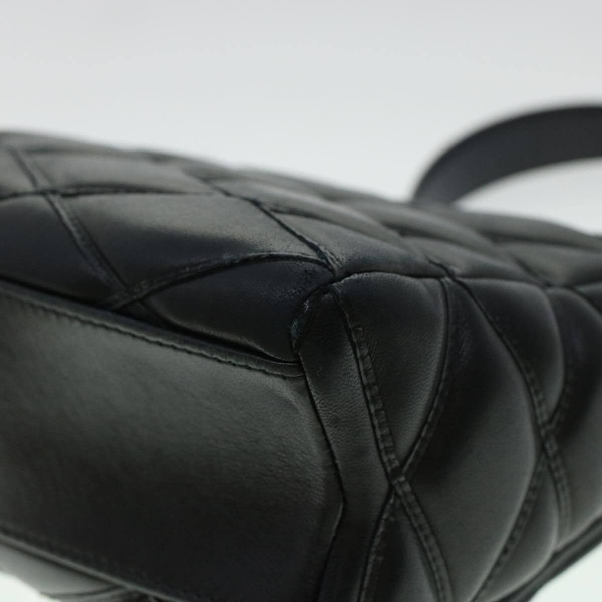 Louis Vuitton Louis Vuitton GO-14 Handbag Malletage Leather Size ONE SIZE - 10 Thumbnail