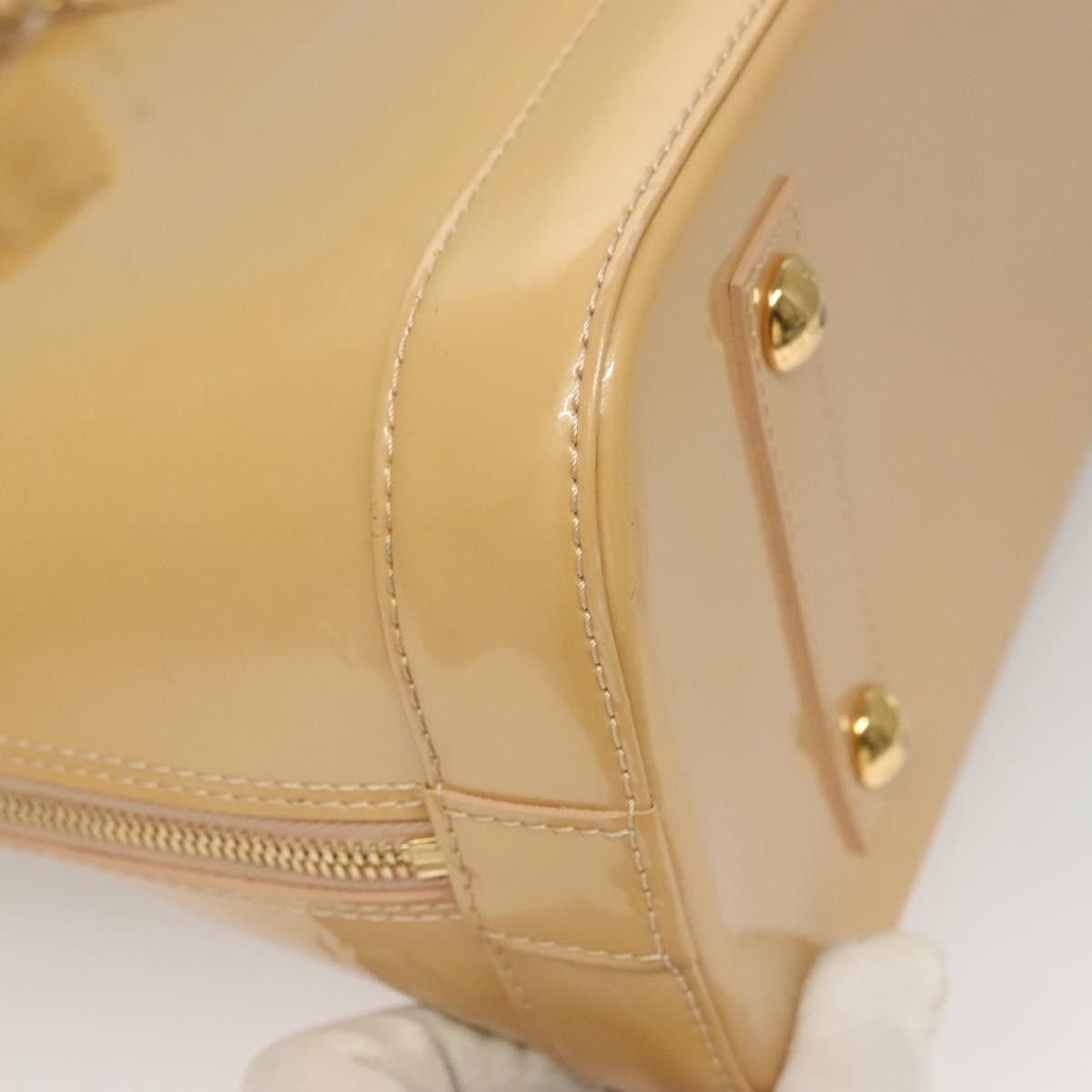 Louis Vuitton Louis Vuitton Alma Handbag Monogram Vernis Size ONE SIZE - 9 Thumbnail