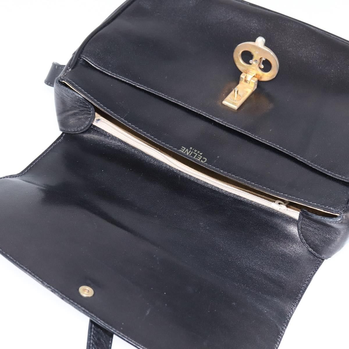 Celine Celine Vintage Triomphe Shoulder Bag Leather Size ONE SIZE - 17 Thumbnail