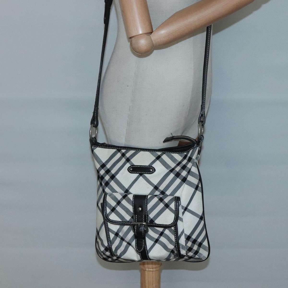 Burberry Burberry Nova Check Blue Label Nylon Size ONE SIZE - 12 Thumbnail