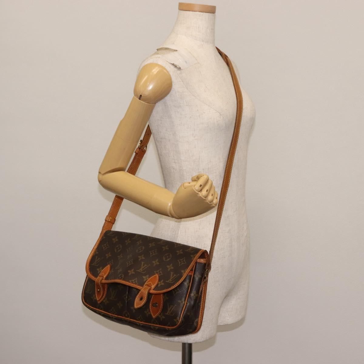 Louis Vuitton Louis Vuitton Sac Gibeciere Messenger Monogram Canvas Size ONE SIZE - 13 Thumbnail