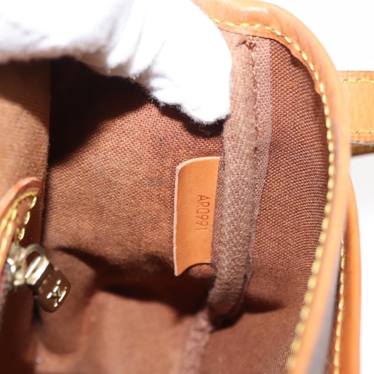 Louis Vuitton Louis Vuitton Sac Gibeciere Messenger Monogram Canvas Size ONE SIZE - 7 Thumbnail