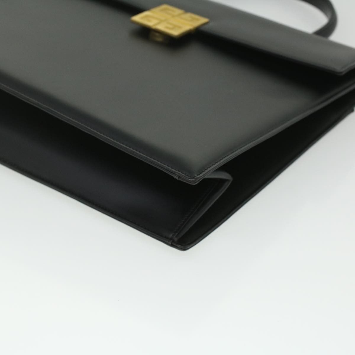 Givenchy Givenchy 4G Vertical Crossbody Bag Leather Size ONE SIZE - 11 Thumbnail