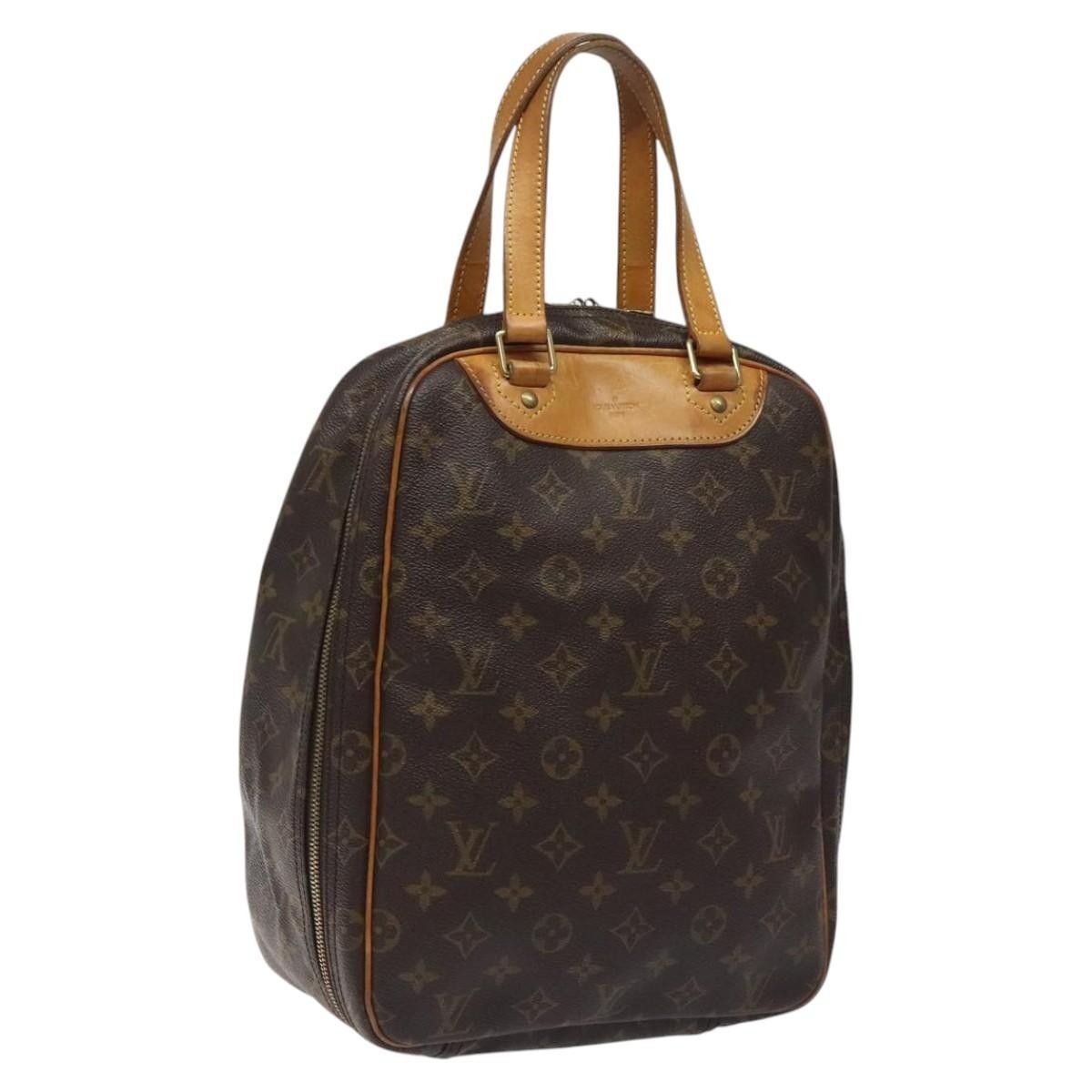 Louis Vuitton Louis Vuitton Excursion Handbag Monogram Canvas Size ONE SIZE - 18 Thumbnail
