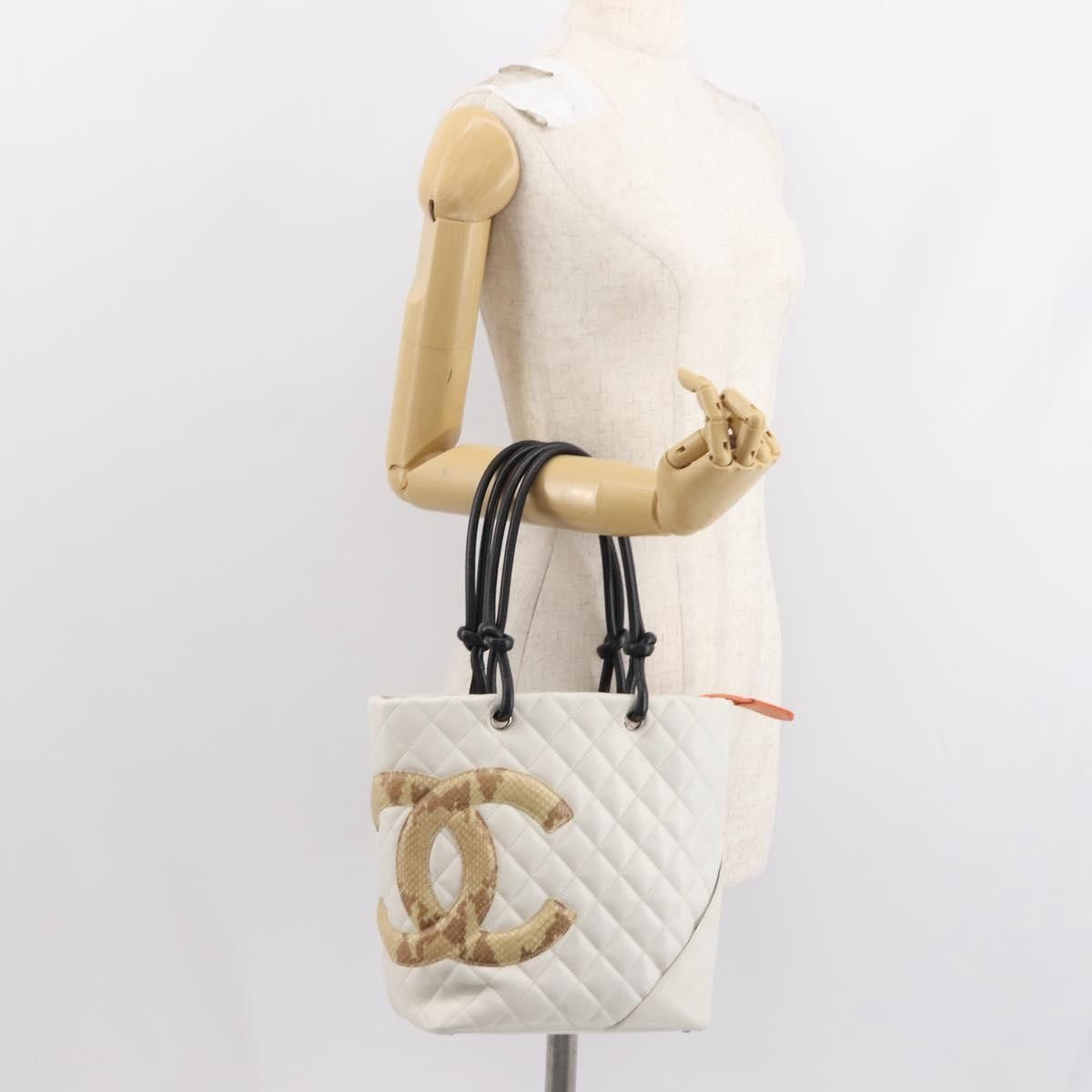 Chanel Chanel Cambon Tote Quilted Leather Size ONE SIZE - 15 Thumbnail