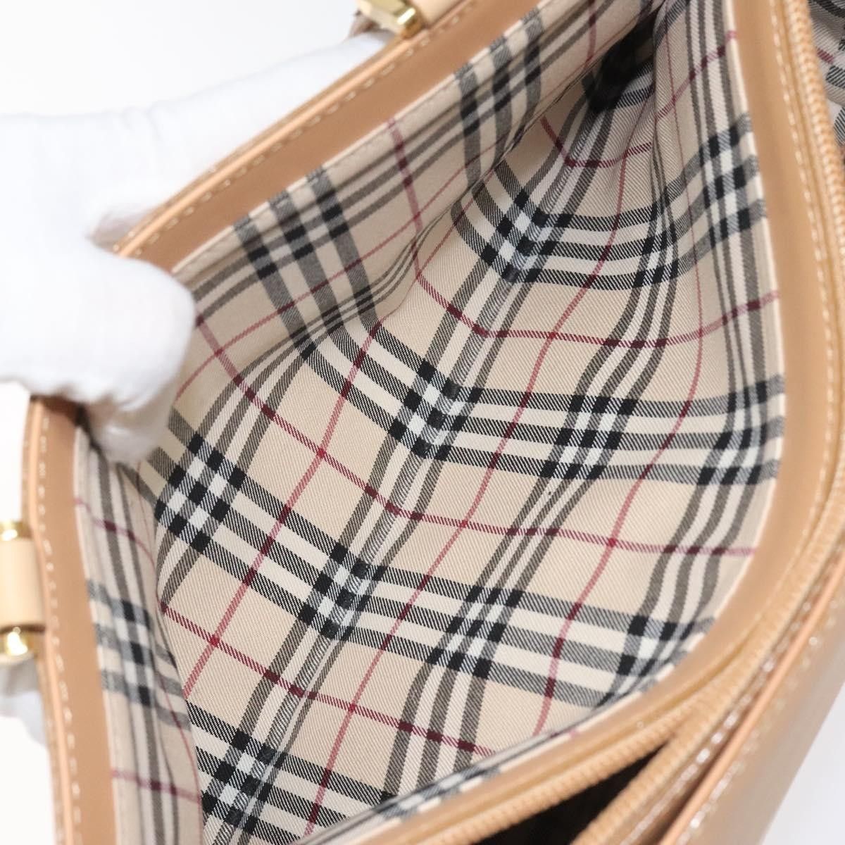 Burberry Burberry Vintage Handbag Leather Size ONE SIZE - 22 Thumbnail