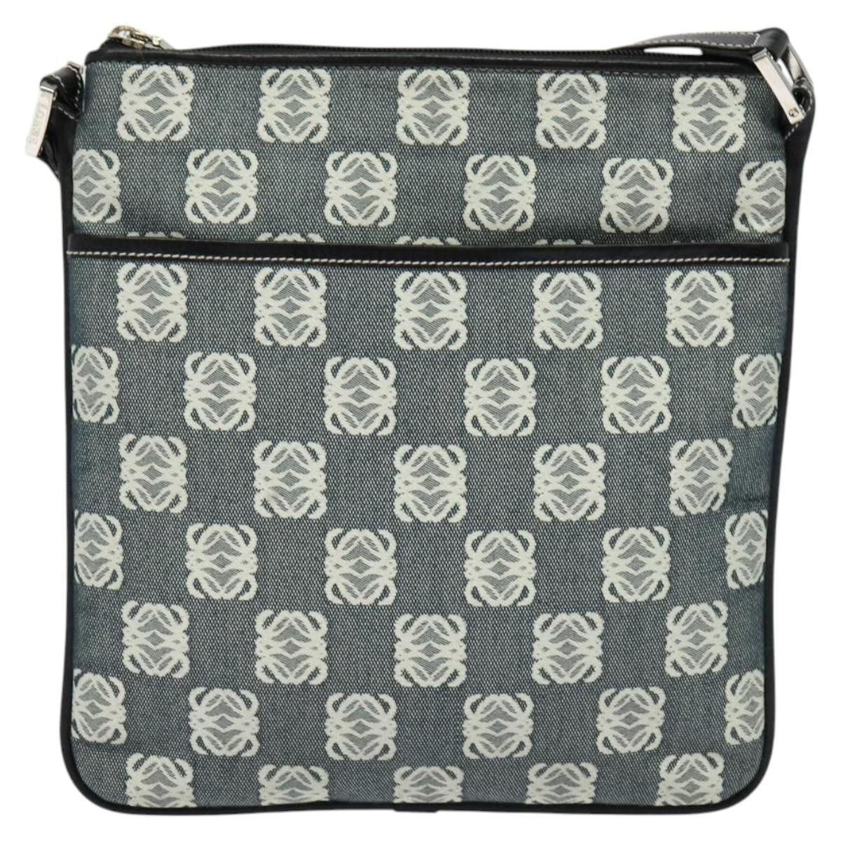 Loewe Loewe Anagram Shoulder Bag Canvas Size ONE SIZE - 18 Thumbnail